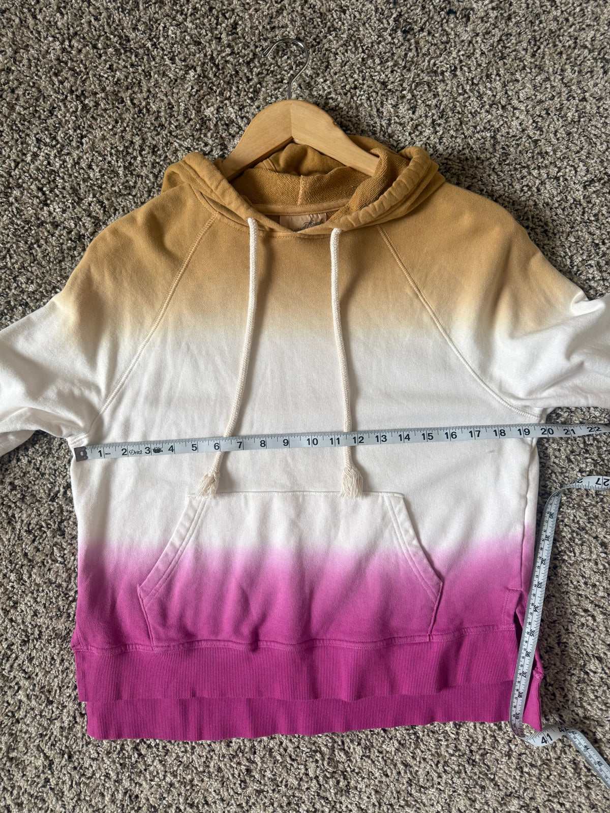 Universal Threads 100% Cotton XS Tan White and Magenta Ombre Hoodie