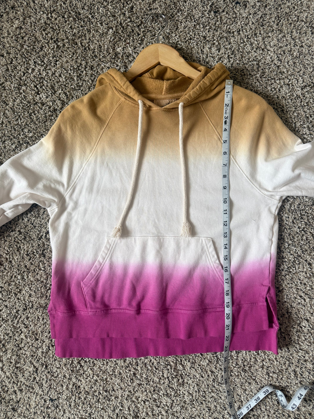 Universal Threads 100% Cotton XS Tan White and Magenta Ombre Hoodie