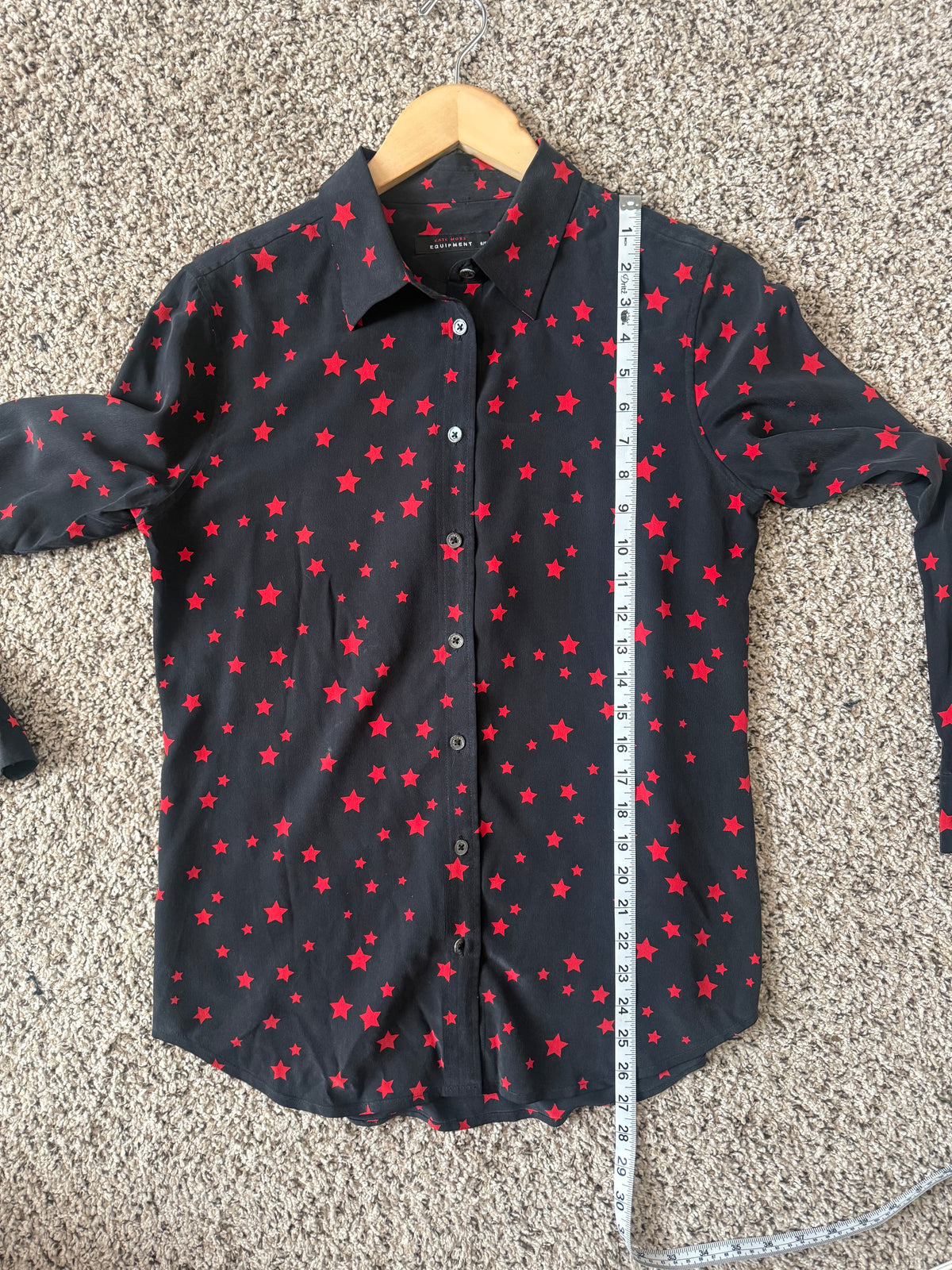 Kate Moss Equipment 100% Silk S Black with Red Star Print Long Sleeve Button Down