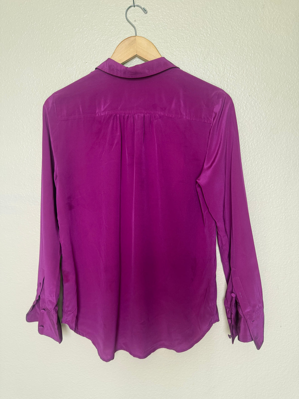 J. Crew 100% Silk Size 4 Fuchsia Long Sleeve Button Down