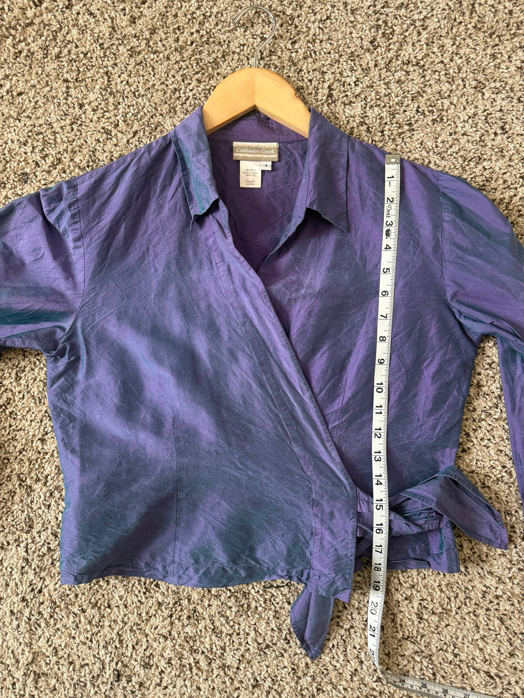 Coldwater Creek 100% Silk S Iridescent Purple and Teal Collared Tie Front Long Sleeve