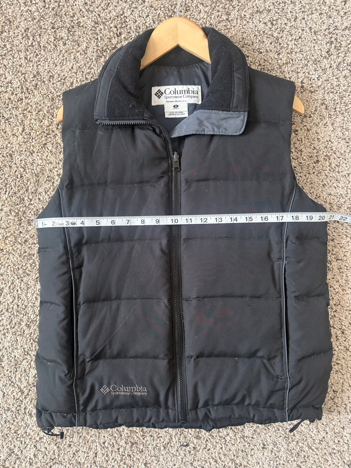 Columbia 75% Down 25% Duck Feathers S Black Puffer Vest