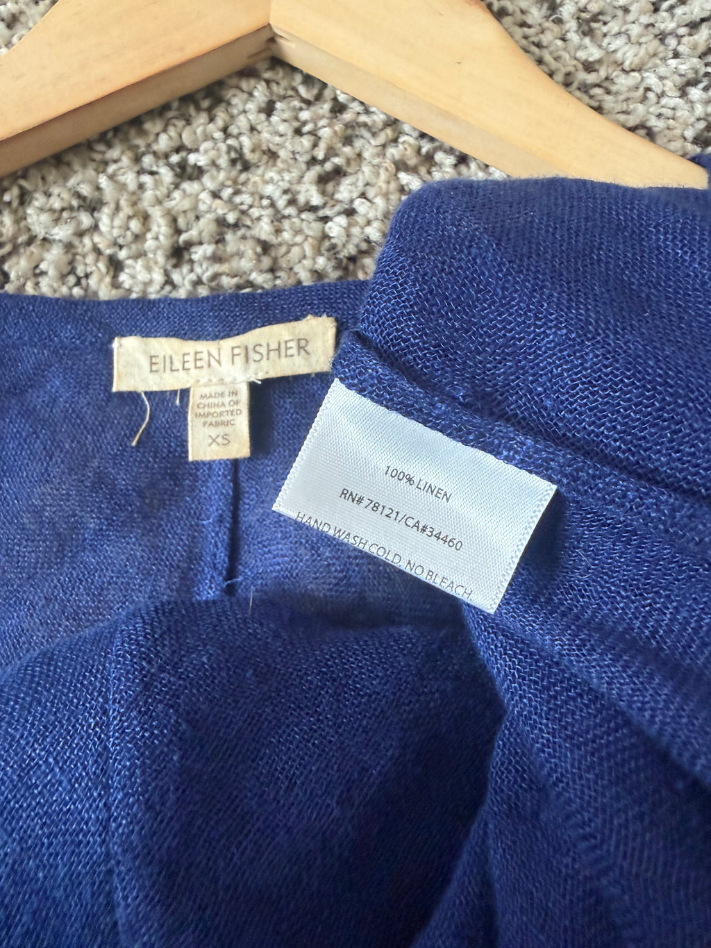 Eileen Fisher 100% Linen XS Navy Short Sleeve Shirt