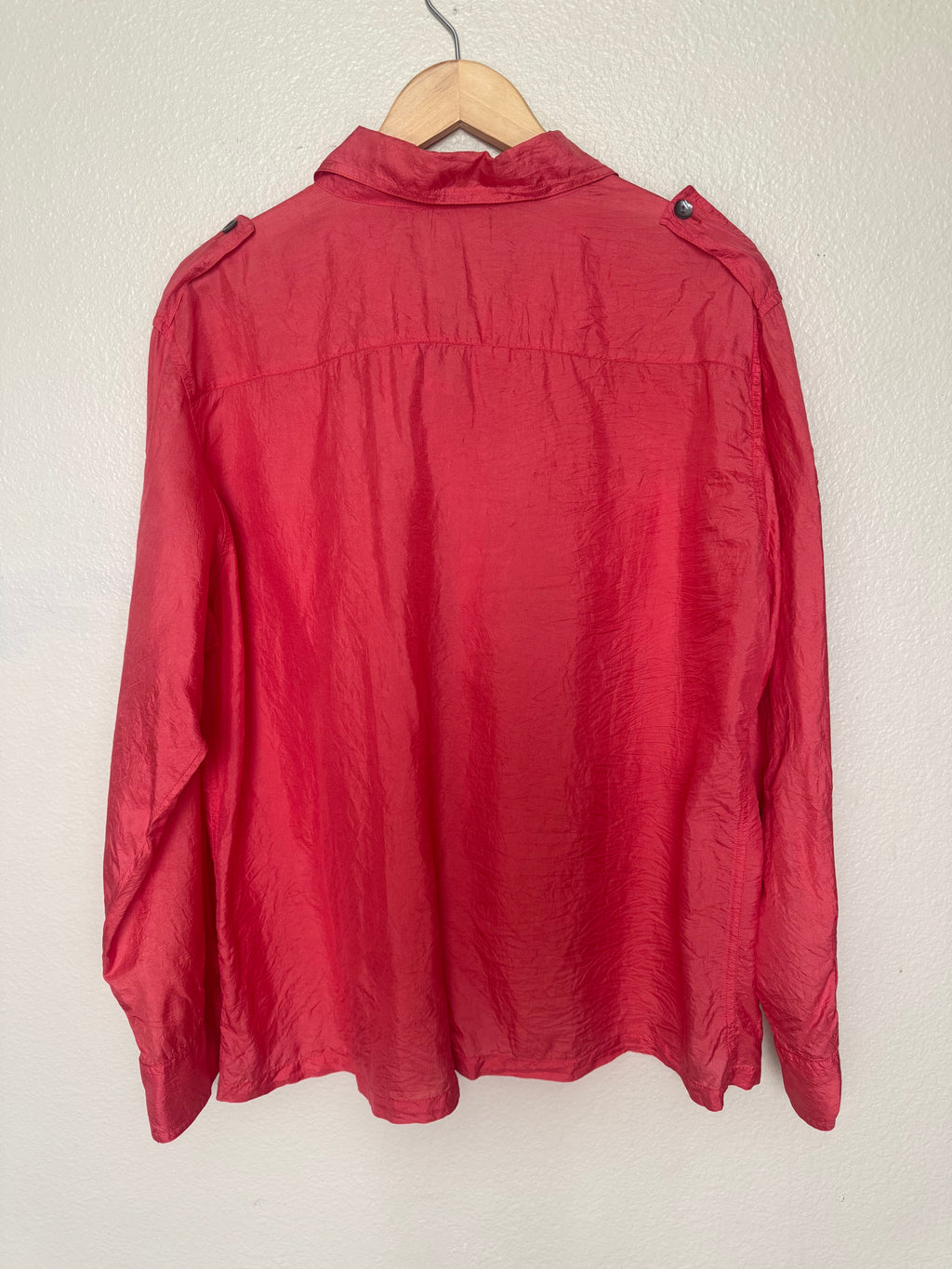 Chico's 100% Silk Size 3 Bright Coral Long Sleeve Button Down