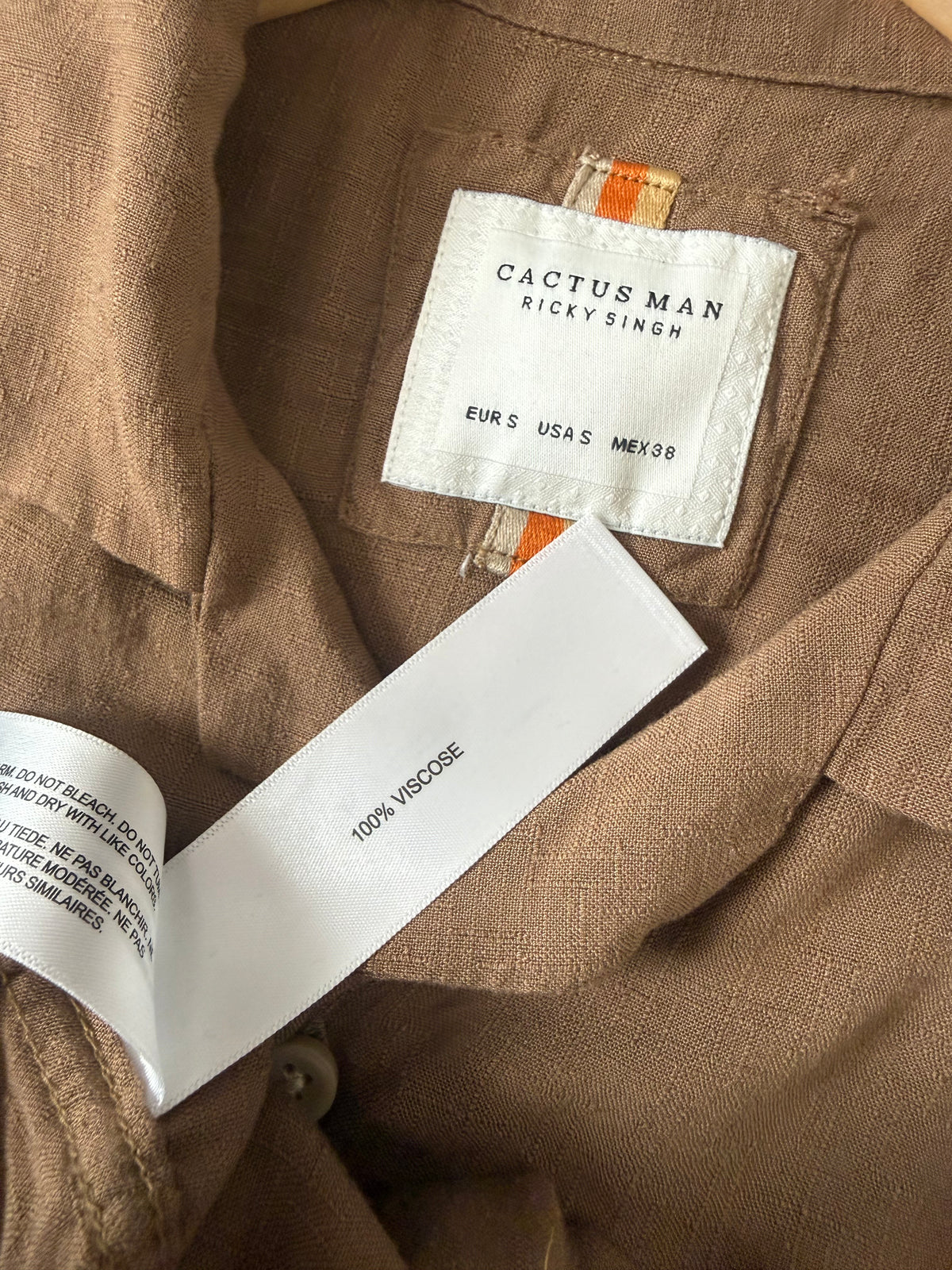Cactus Man Ricky Singh 100% Viscose S Brown Collared Short Sleeve with Graphic on the Back