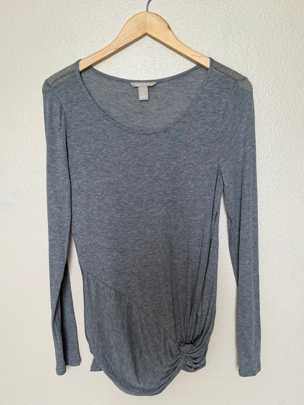 Banana Republic 97% Lyocell 3% Spandex M Grey Long Sleeve with Side Knot