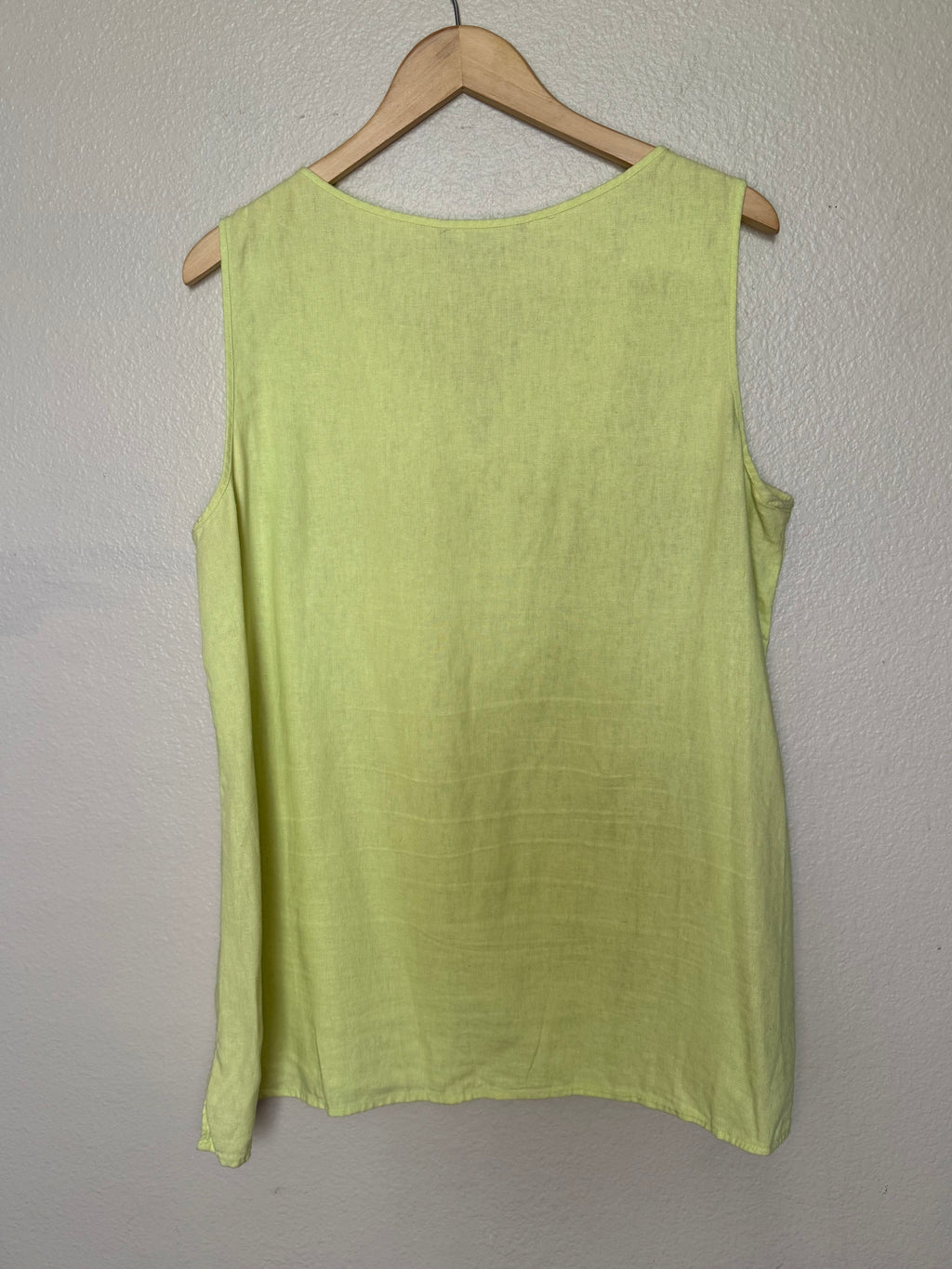 Valerie Stevens 55% Linen 45% Rayon L Muted Neon Yellow Tank Top