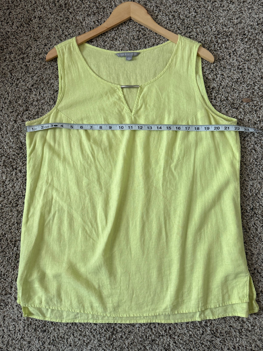 Valerie Stevens 55% Linen 45% Rayon L Muted Neon Yellow Tank Top
