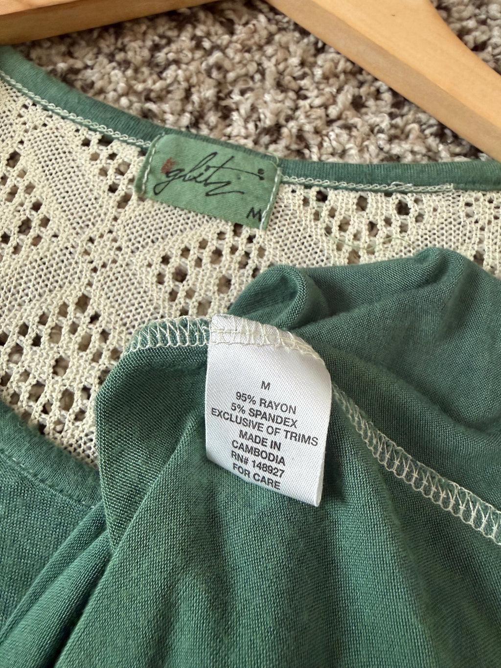 Glitz 95% Rayon 5% Spandex M Faded Forest Green Tank Top with Lace Detail
