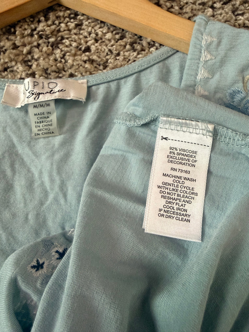 Cupio 92% Viscose 8% Spandex M Light Blue Short Sleeve With Flower Embroidery