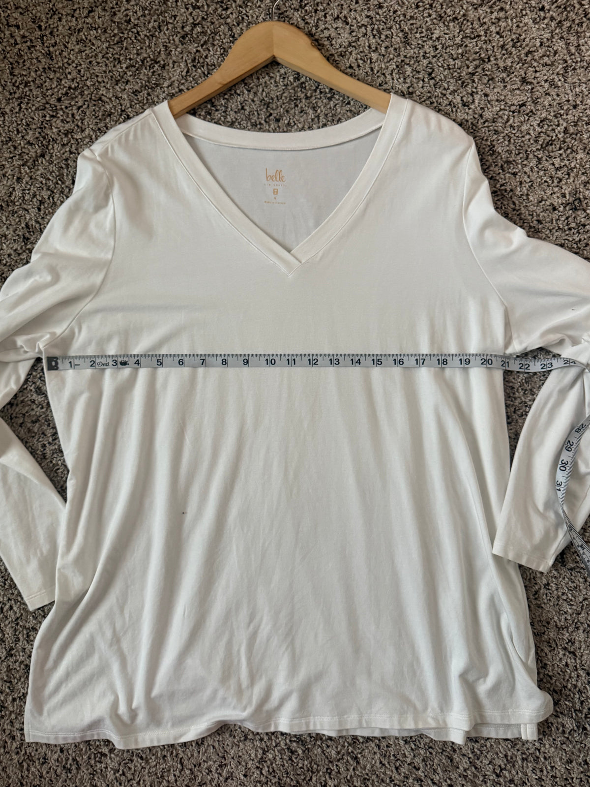 Belle Kim Gravel 58% Egyptian Cotton 37% Modal 5% Spandex XL White V-Neck Long Sleeve