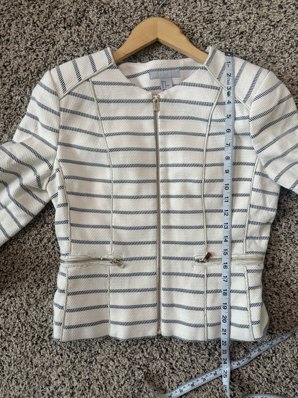 H&M 97% Cotton 3% Polyester Size 10 White and Black Striped Blazer