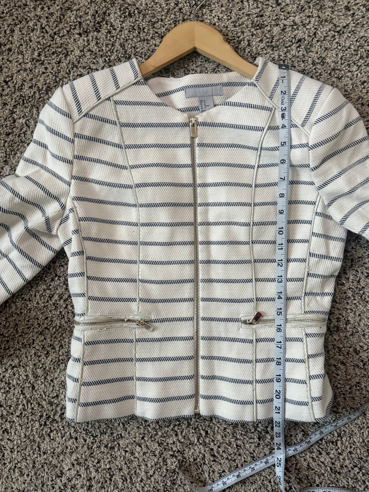 H&M 97% Cotton 3% Polyester Size 10 White and Black Striped Blazer
