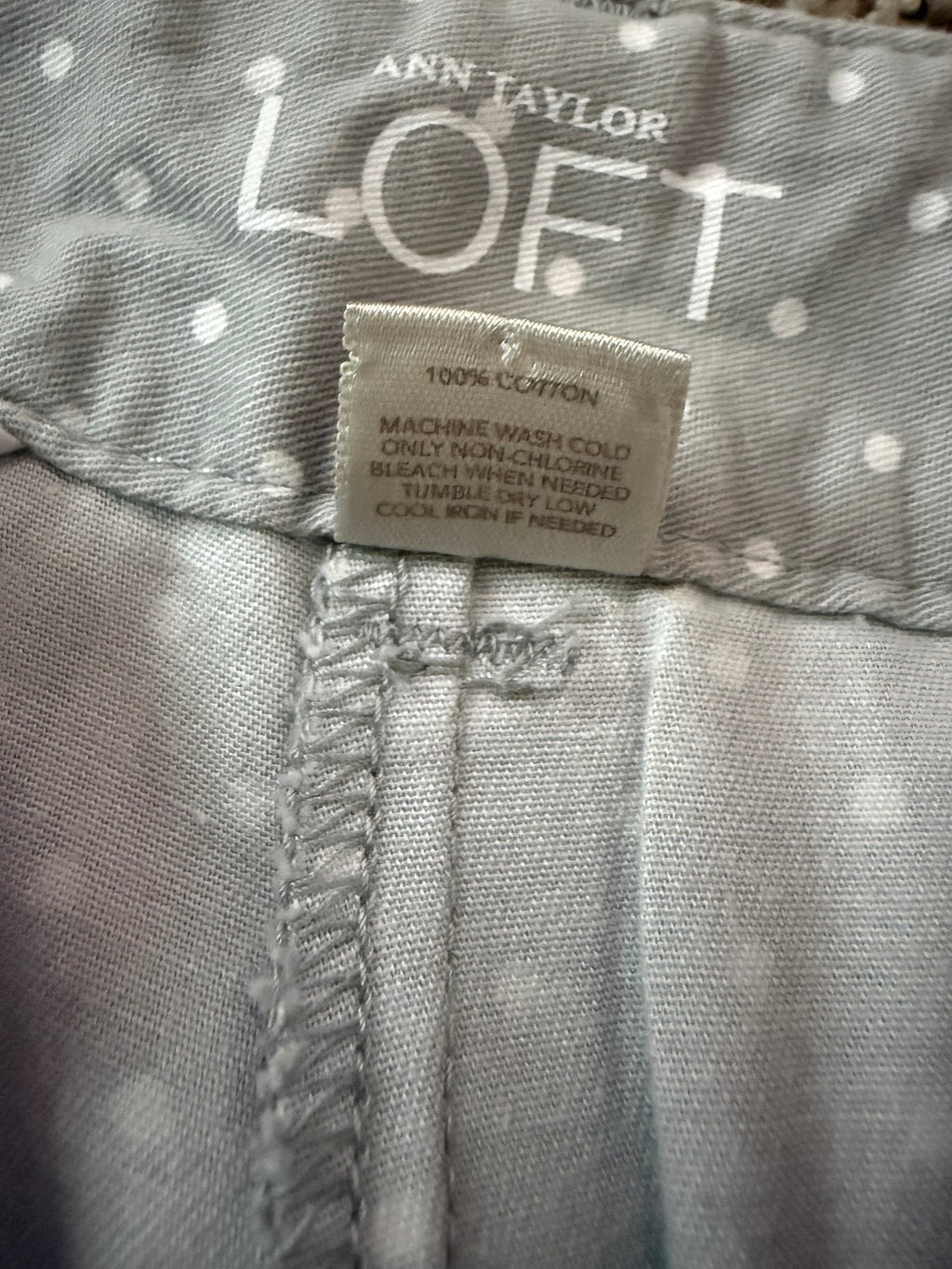 Loft 100% Cotton Size 12 Light Grey Polka Dot Shorts