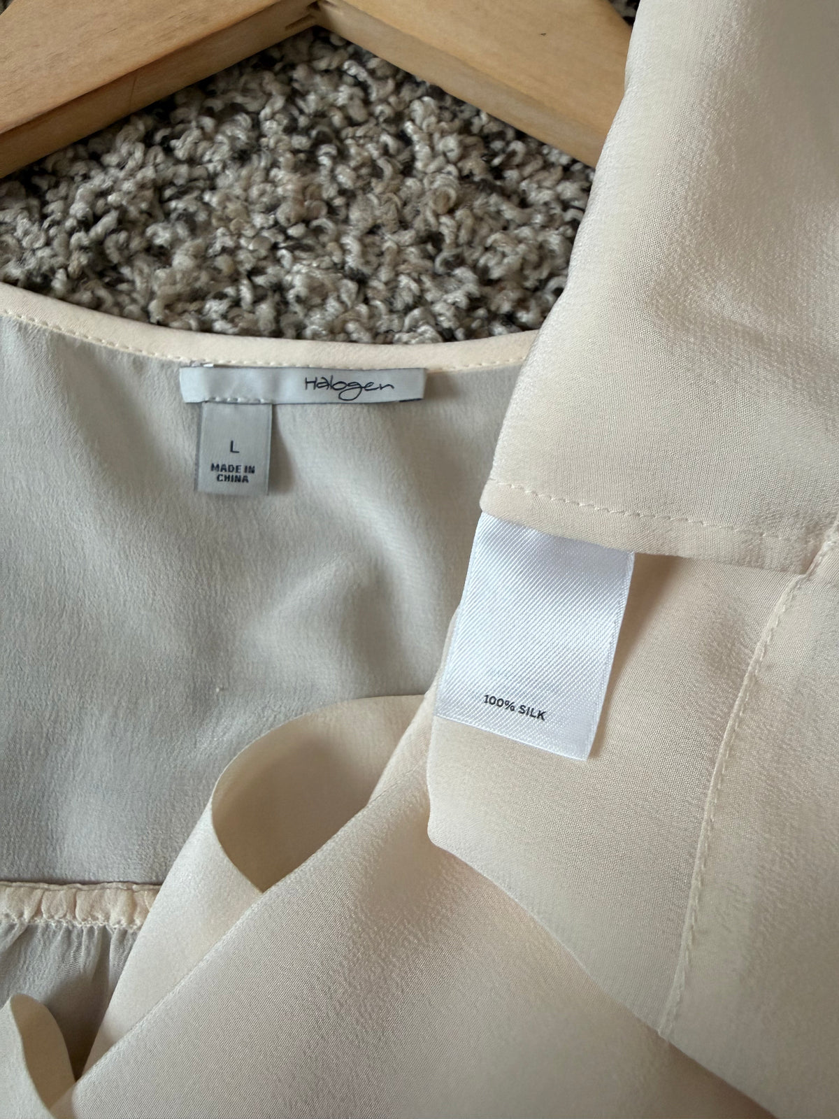 Halogen 100% Silk L Cream Tank Top with Ruffles