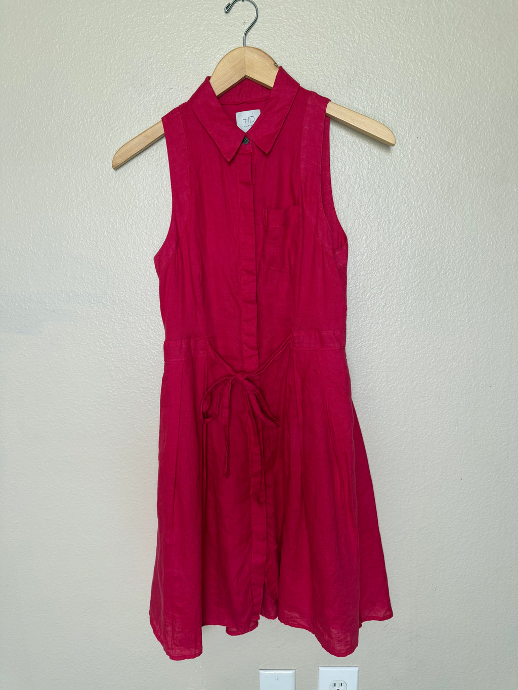 HD in Paris 100% Linen (100% Rayon Lining) Size 2 Fuchsia Collared Button Down Midi Dress