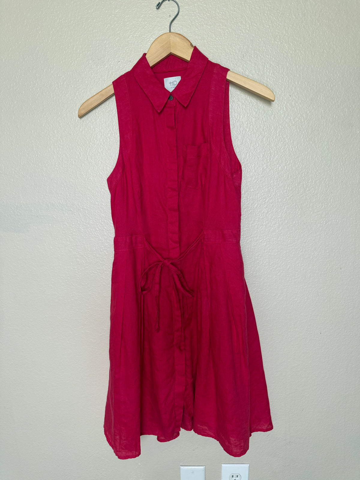 HD in Paris 100% Linen (100% Rayon Lining) Size 2 Fuchsia Collared Button Down Midi Dress