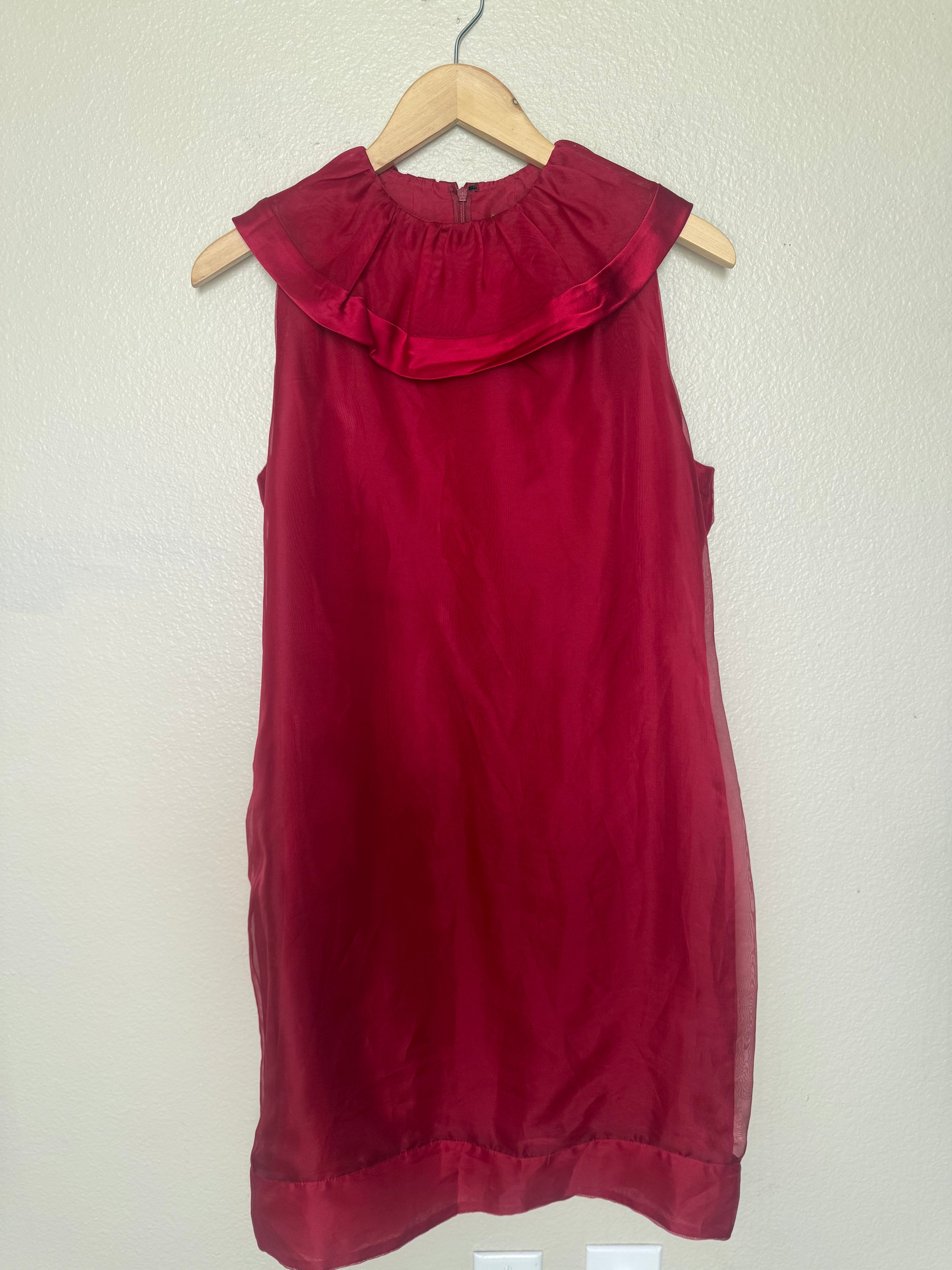 Taylor 100% Silk Size 10 Red Dress with Ruffle Collar