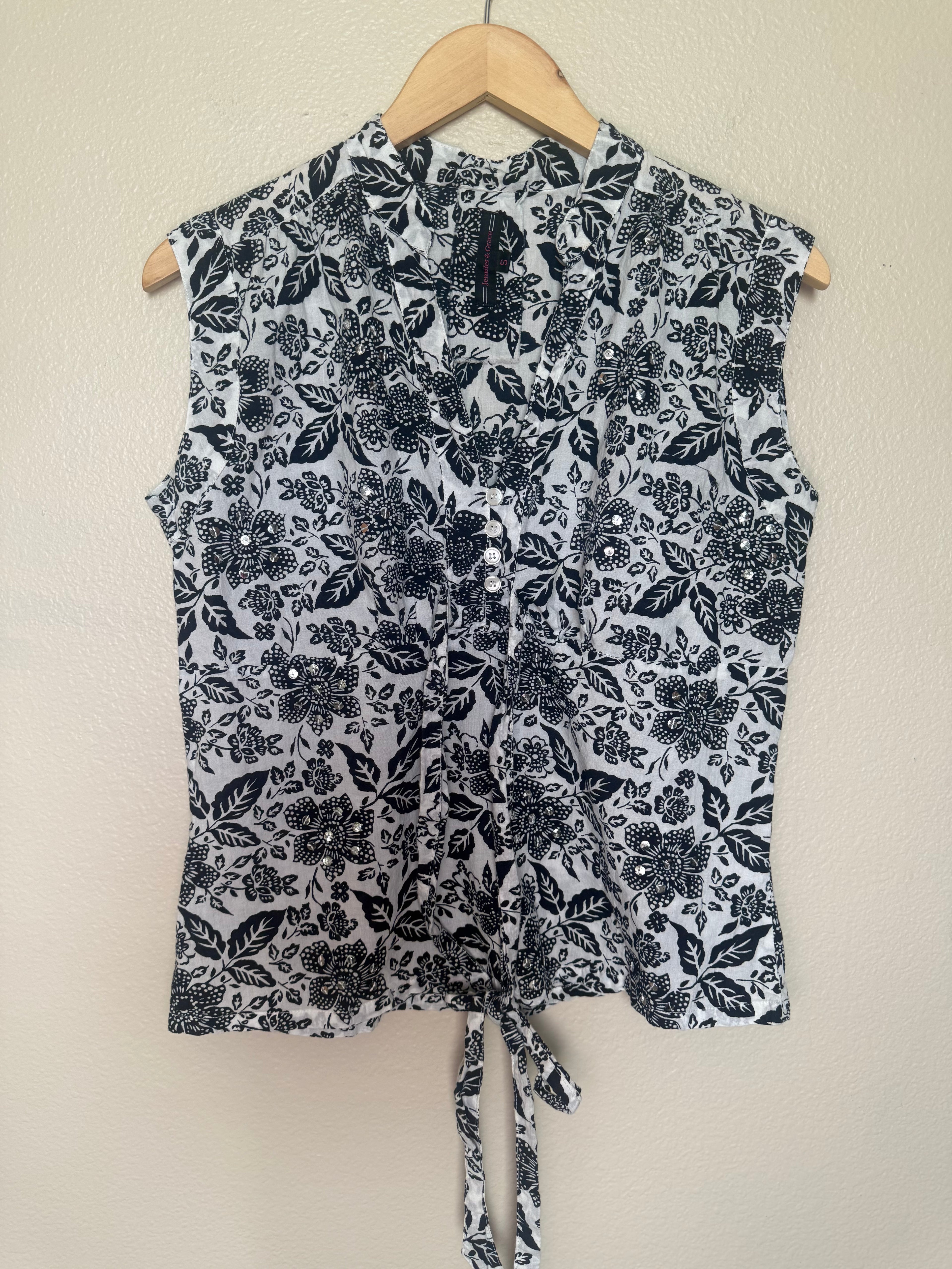 Jennifer & Grace 100% Cotton S Black and White Flower Tank Top with Sequins