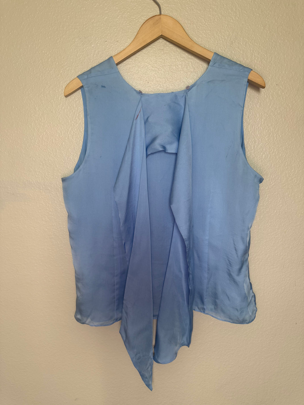 Casual Corner Annex 100% Silk Size XL Light Blue Tank Top with Scarf