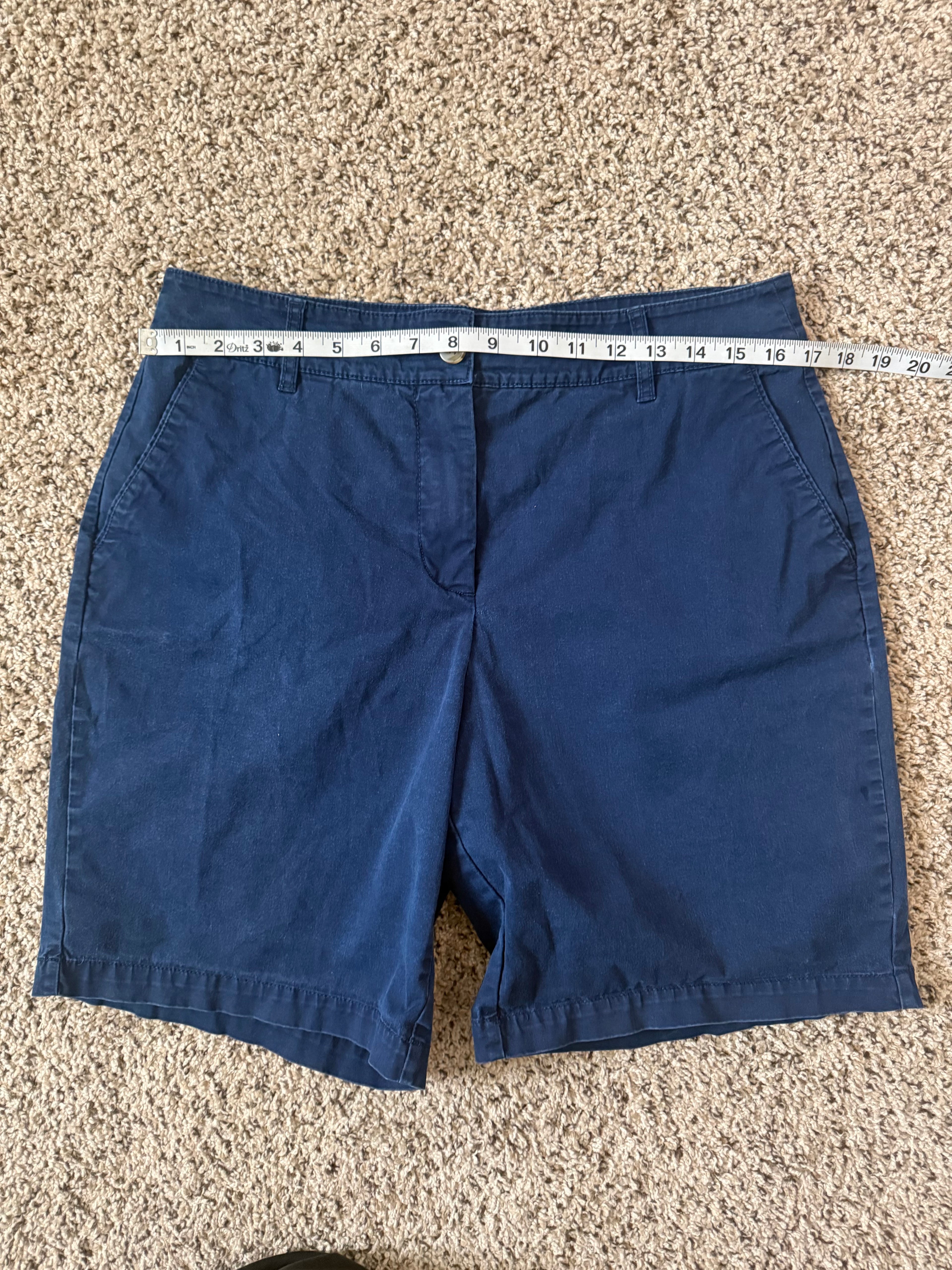 Kim Rogers 97% Cotton 3% Spandex Size 12 Navy Blue Bermuda Shorts