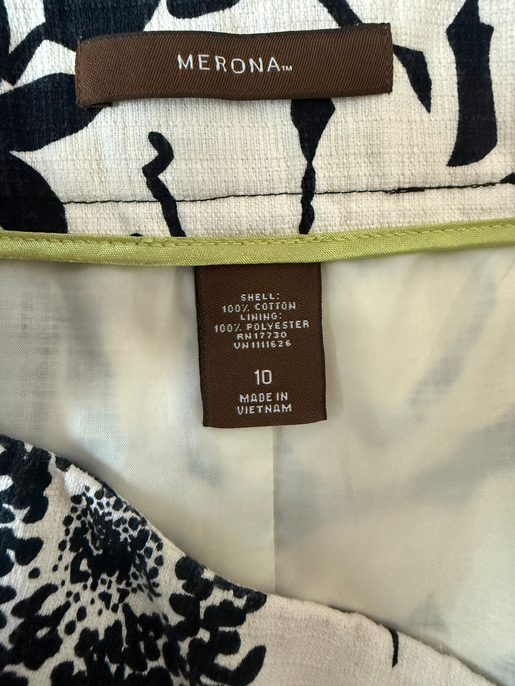 Merona 100% Cotton Size 10 Black and White Flowered A-Line Skirt