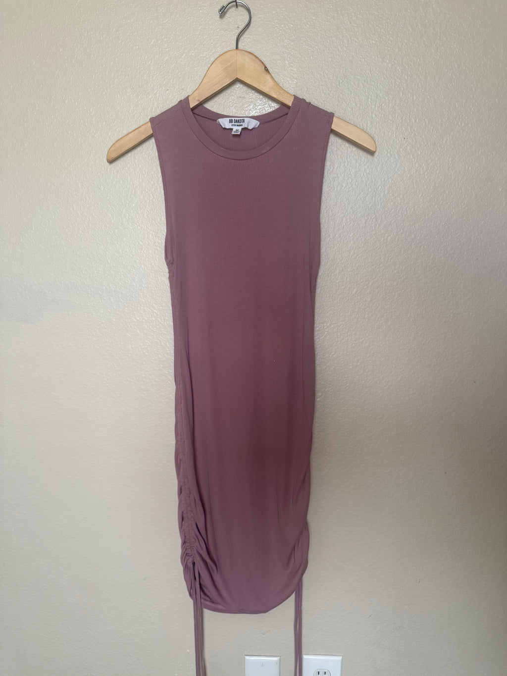 BB Dakota Steve Madden 93% Viscose 7% Spandex M Dusty Rose Scrunchy Tank Top Dress