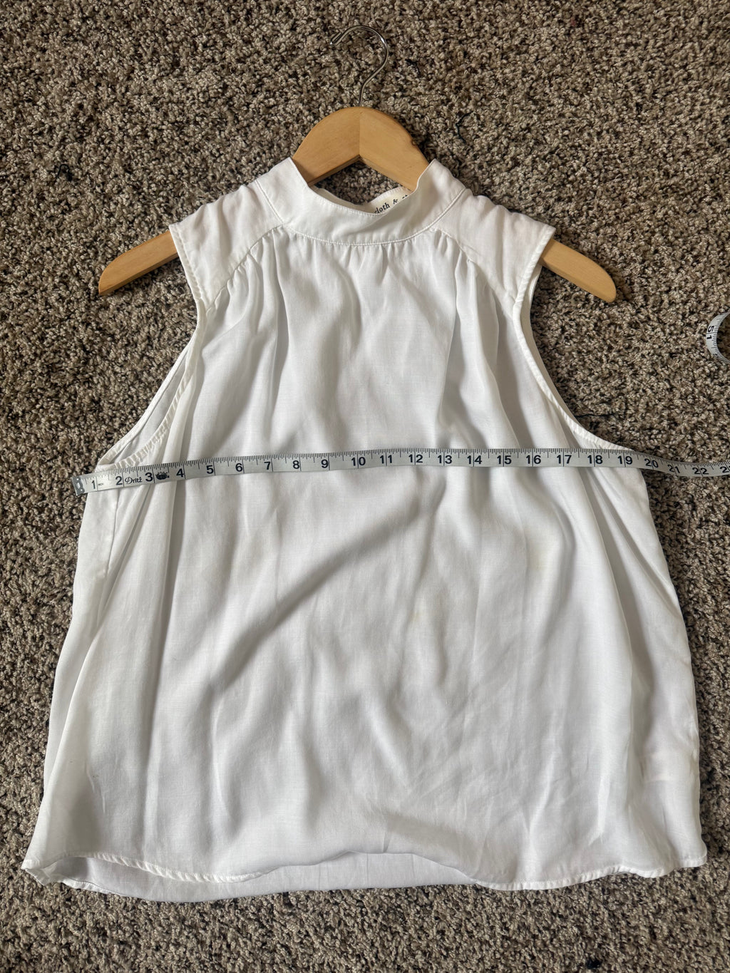 Cloth & Stone Anthropologie 100% Tencel Lyocell M White Mock Neck Tank Top