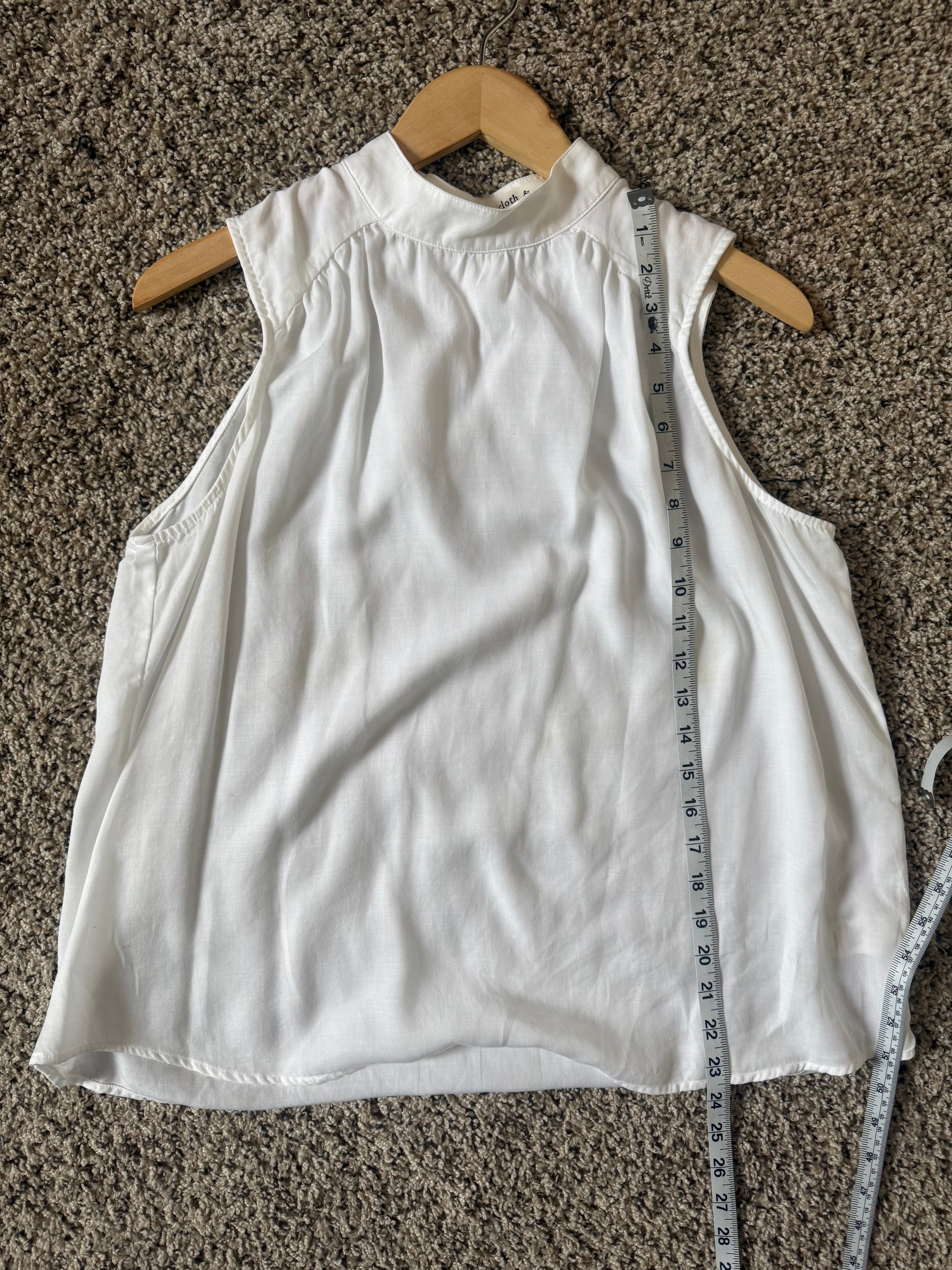 Cloth & Stone Anthropologie 100% Tencel Lyocell M White Mock Neck Tank Top