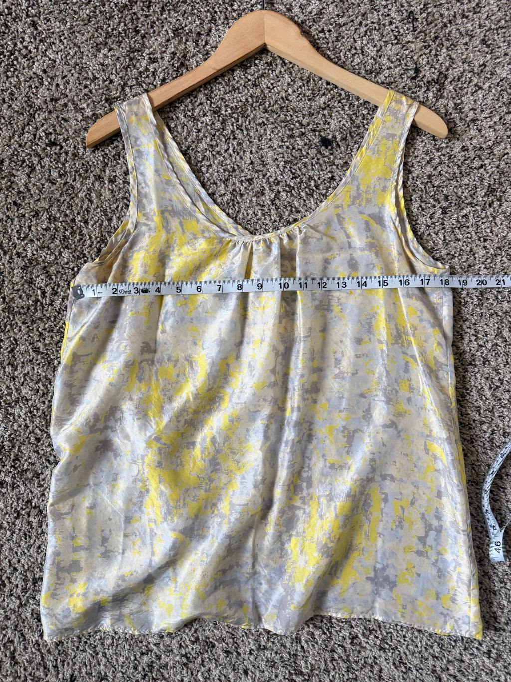 Cabi 100% Silk M Yellow Grey and White Tank Top