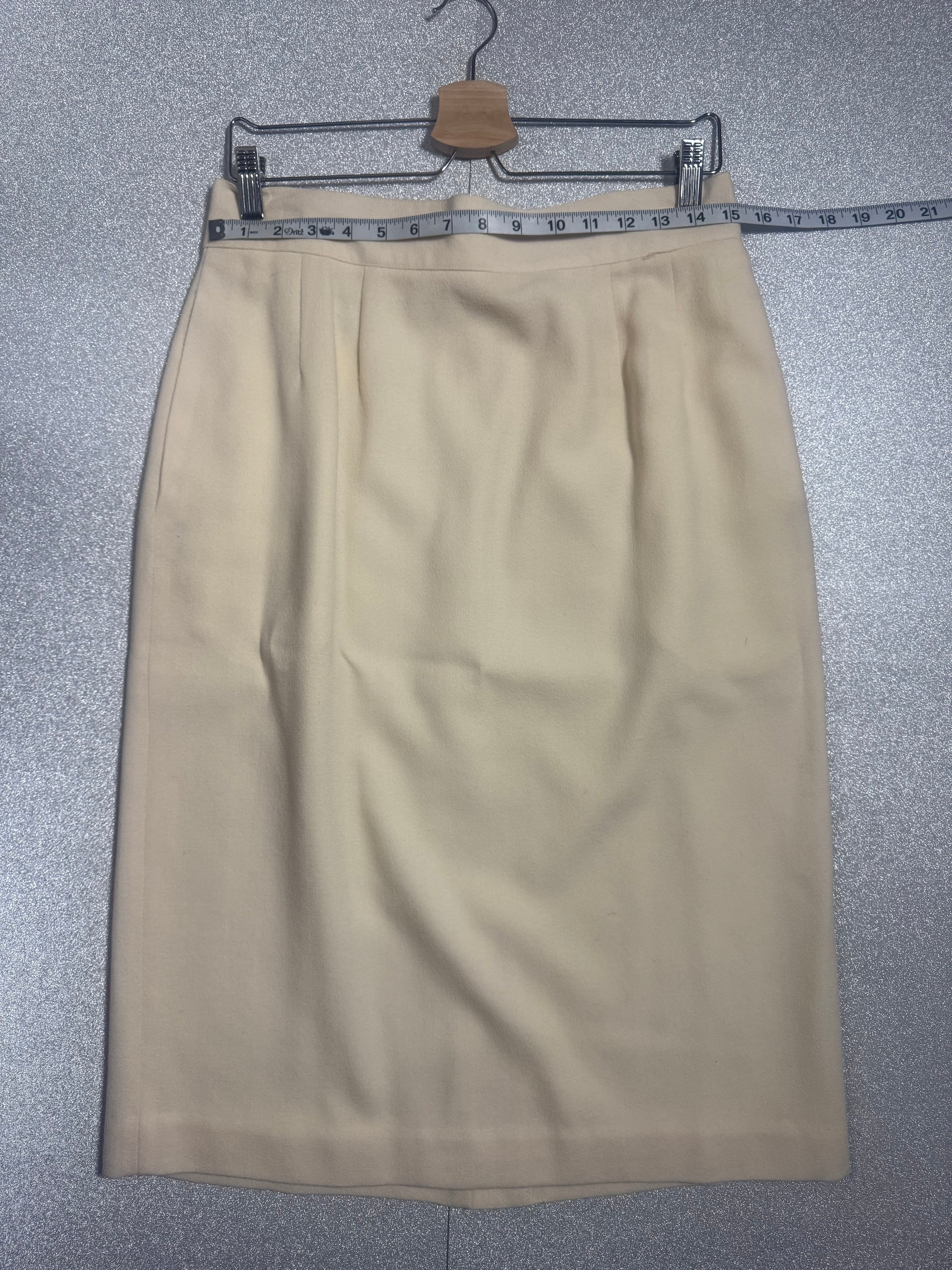 Breckenridge 100% Wool Size 14 Off-White Midi Pencil Skirt