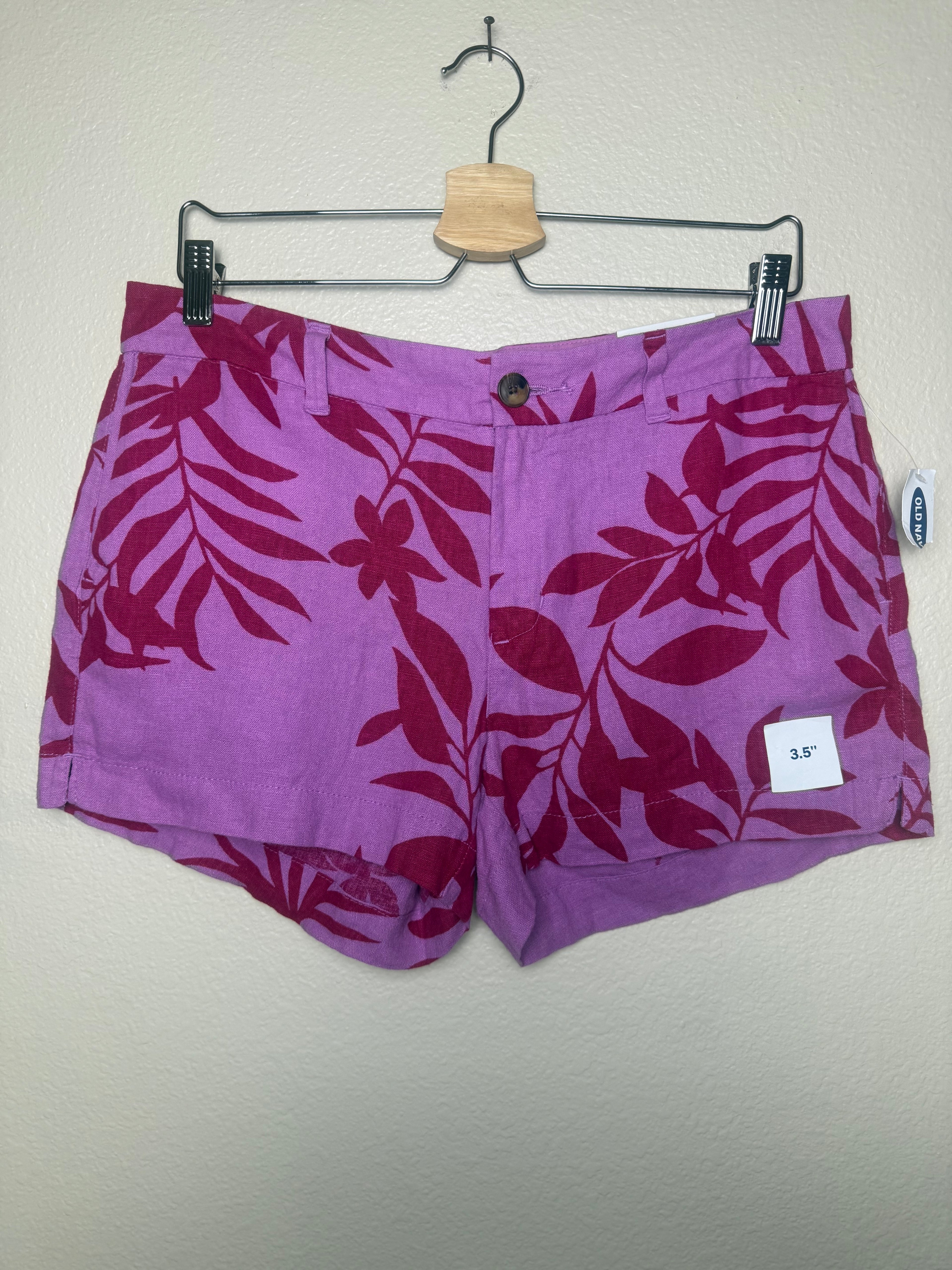 Old Navy 55% Linen/45% Rayon Viscose Size 8 Purple Plant Print Shorts