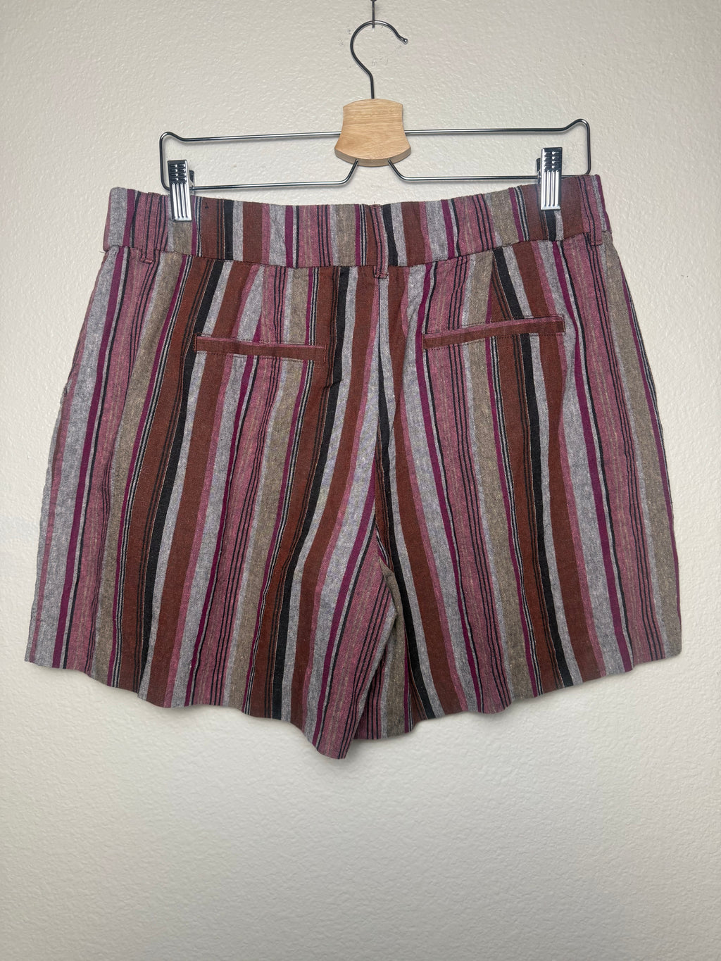 Maurices 55% Linen 45% Rayon Size 12 Muave Grey and Black Striped Shorts