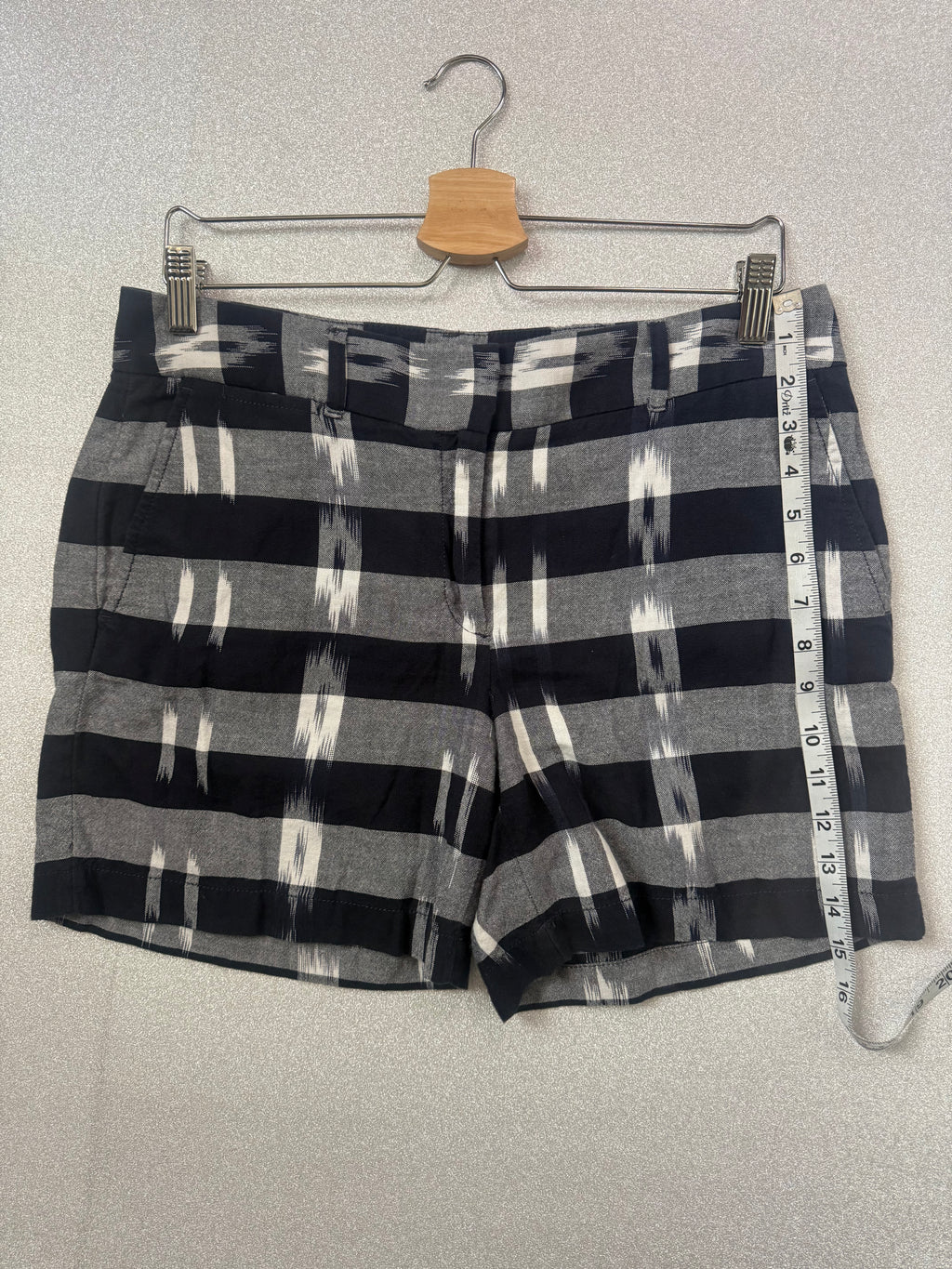 Loft 100% Cotton Size 6 Black White and Grey Shorts