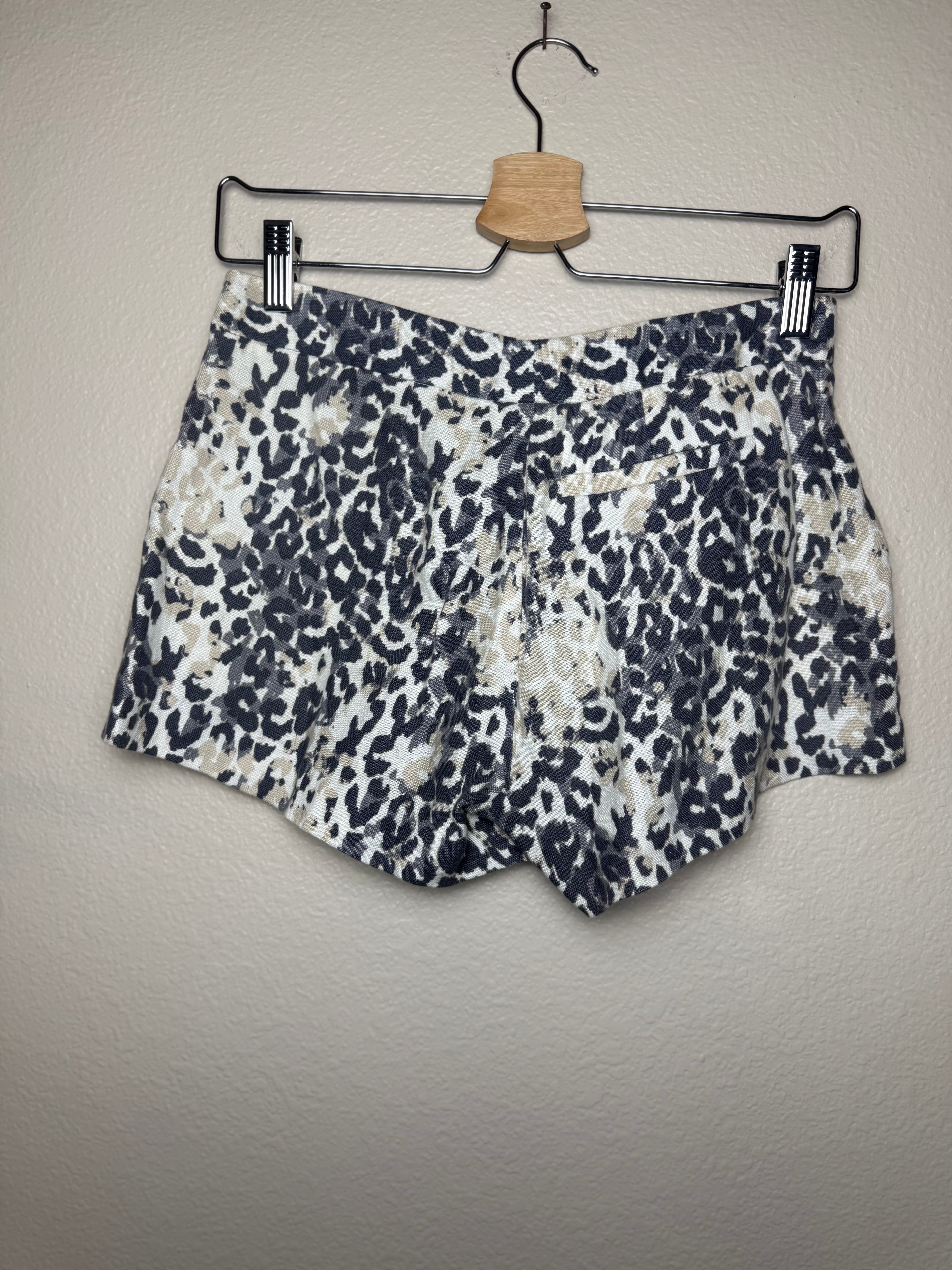 Joie 100% Linen Size 0 Cheetah Print Shorts