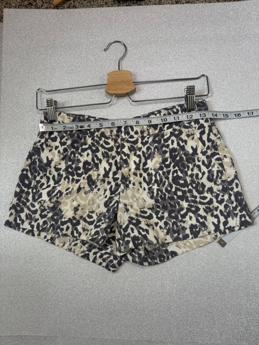 Joie 100% Linen Size 0 Cheetah Print Shorts