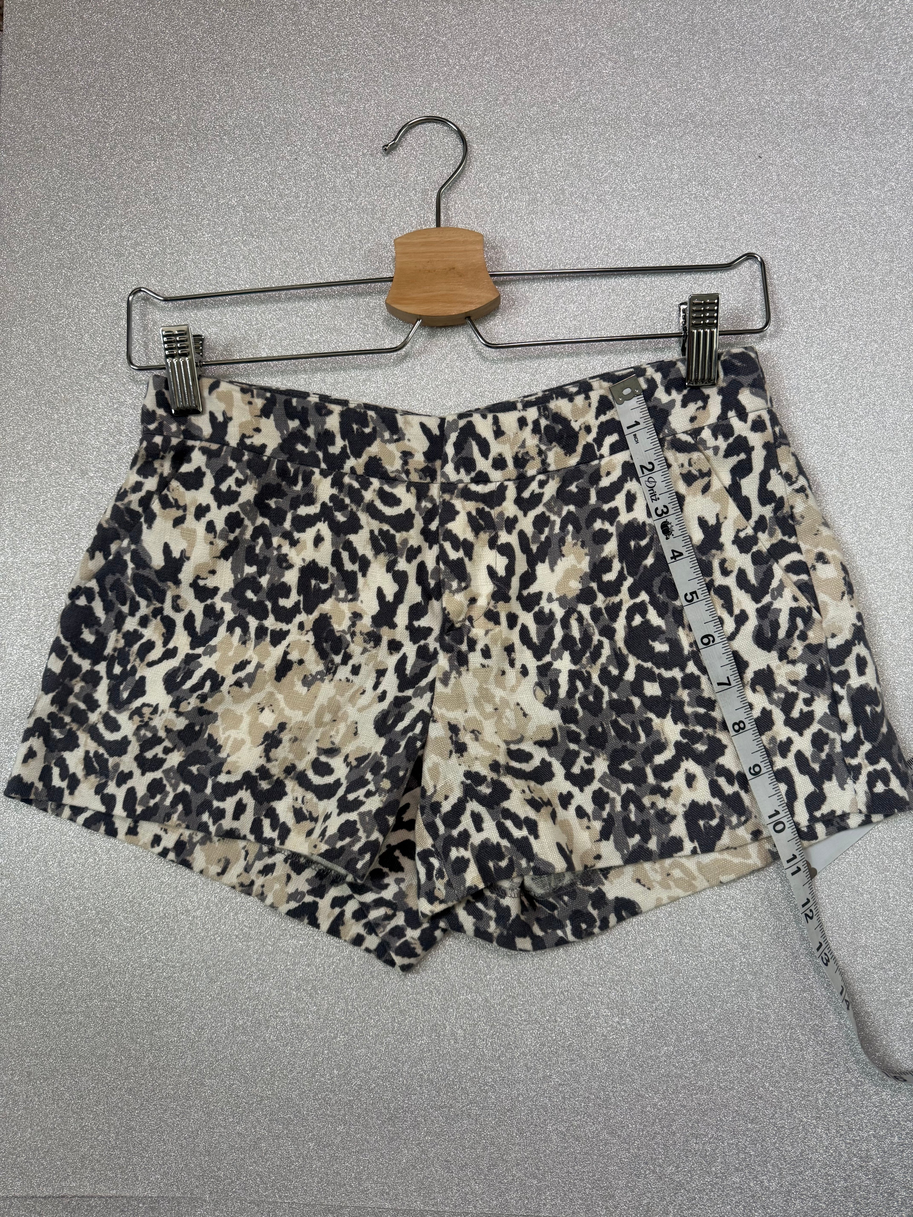 Joie 100% Linen Size 0 Cheetah Print Shorts