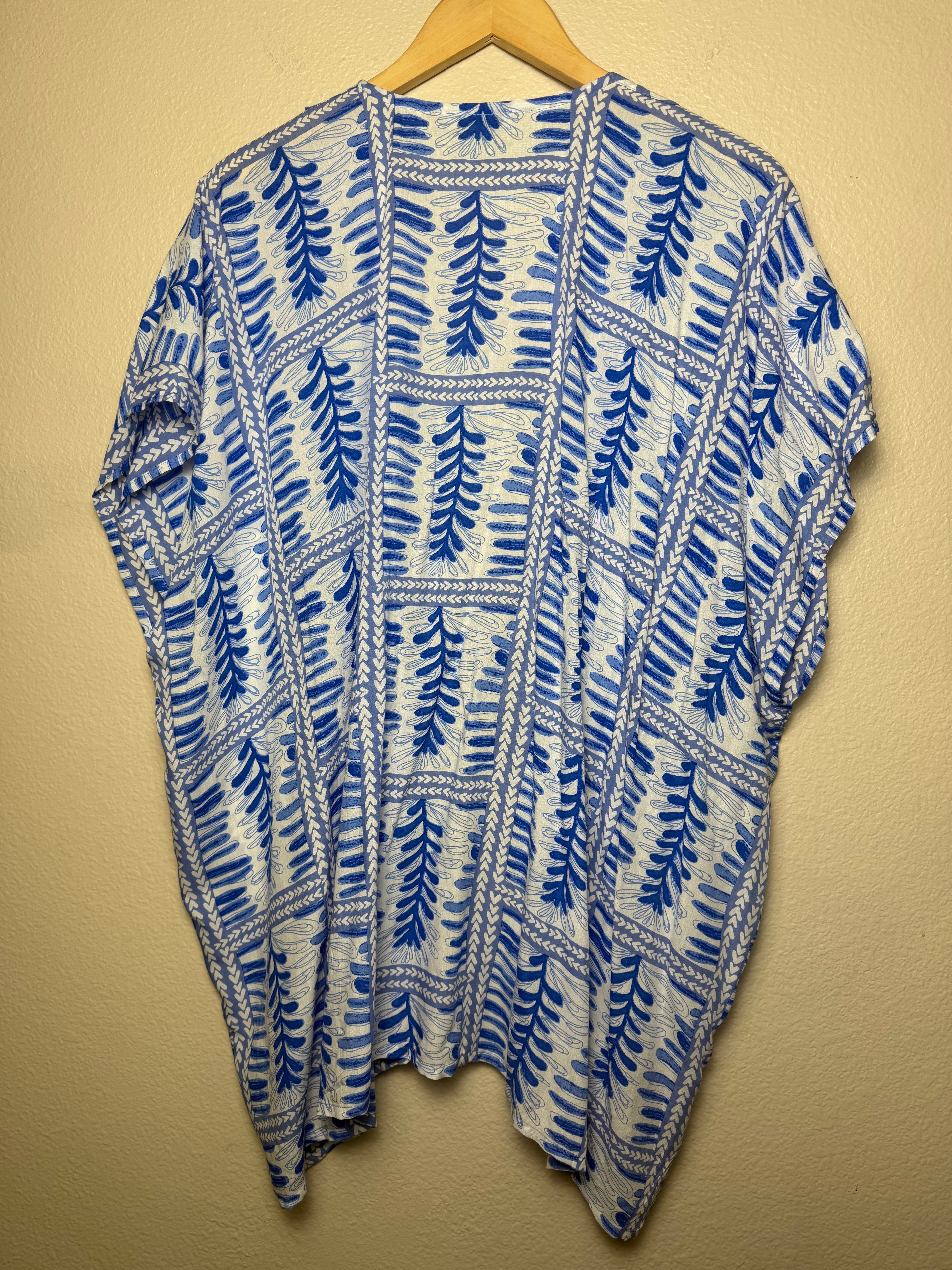 Loft 100% Modal Size XS/S Blue and White Plant Print Short Sleeve Cardigan