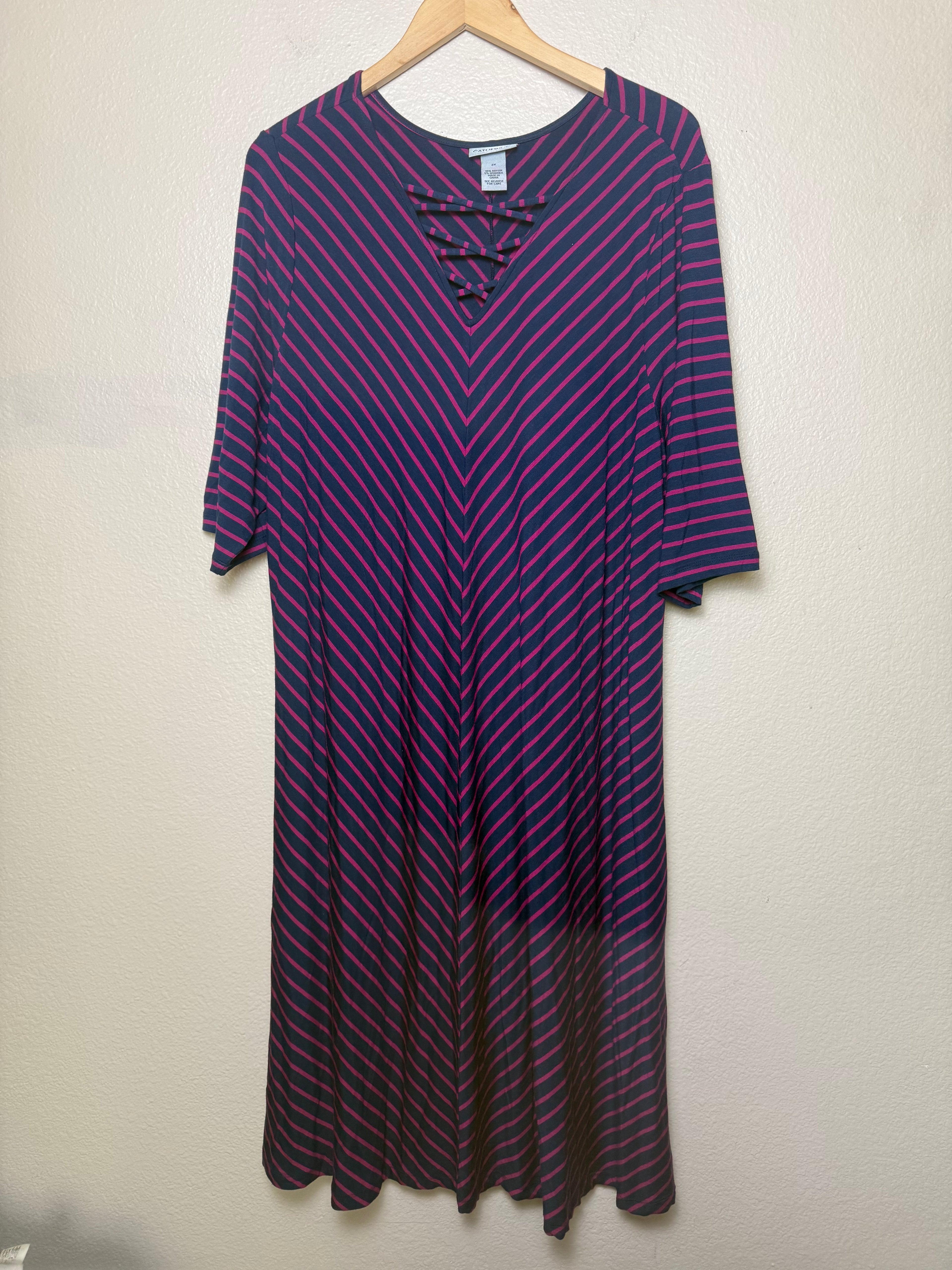 Catherines 95% Rayon 5% Spandex 2X Navy Blue with Magenta Stripes Midi Dress