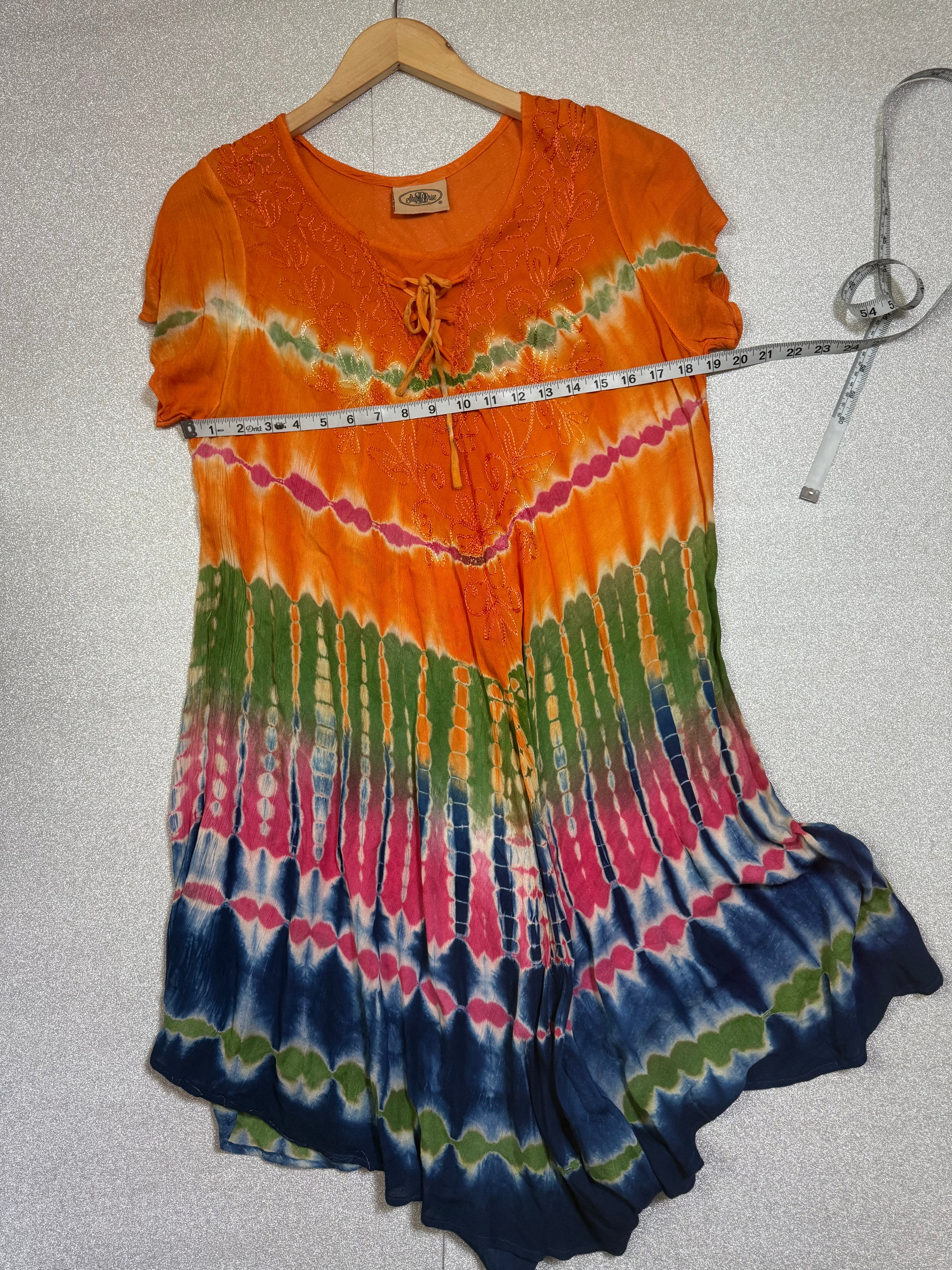 Shore Drive 100% Viscose M/L Multicolored Tie Dye Short Sleeve Midi Dress
