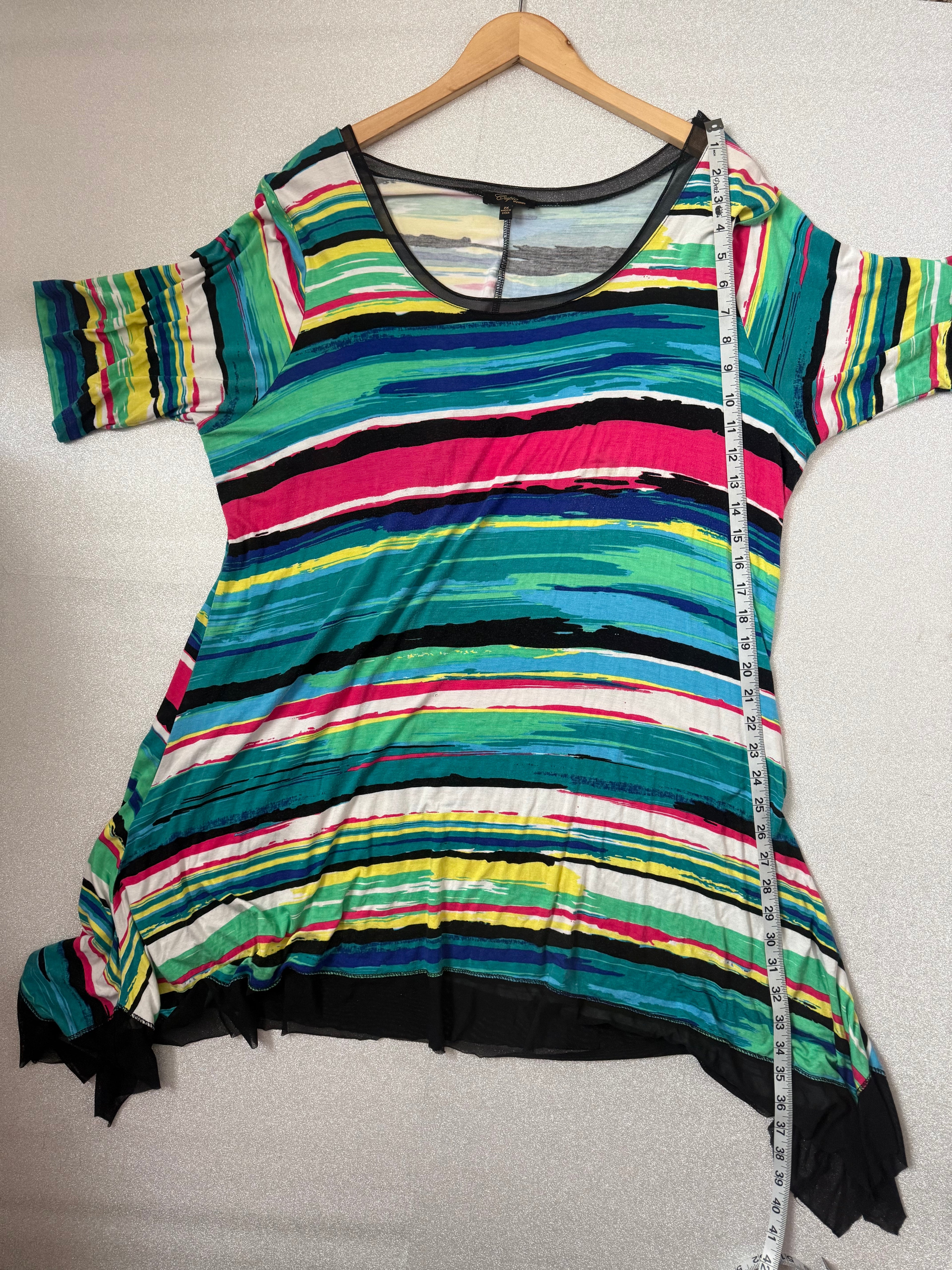 Cupio Woman 97% Viscose 3% Spandex 2X Multicolored Tunic or Midi Dress