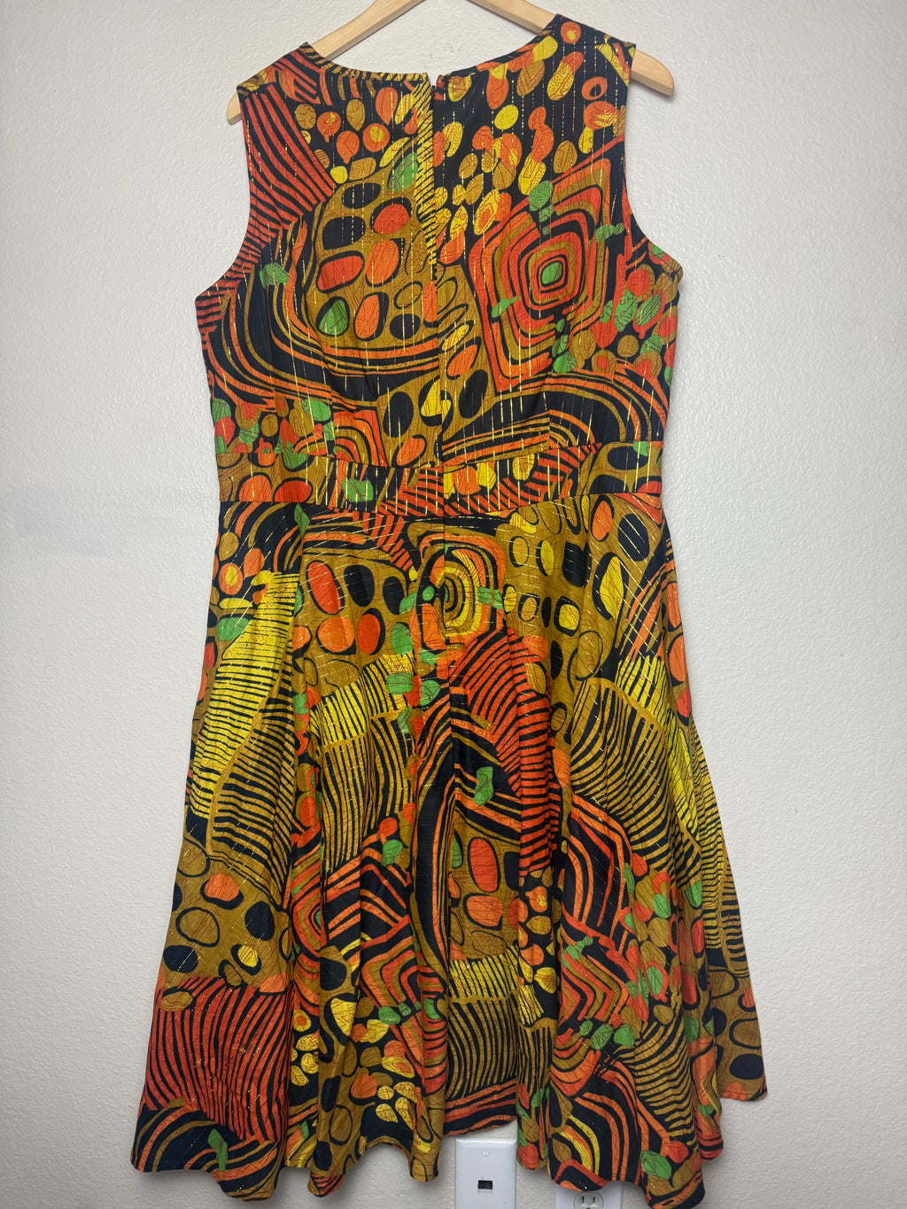 Ashro 100% Cotton Size 16W Yellow Orange Black and Green Abstract A-Line Midi Dress with Gold Threads