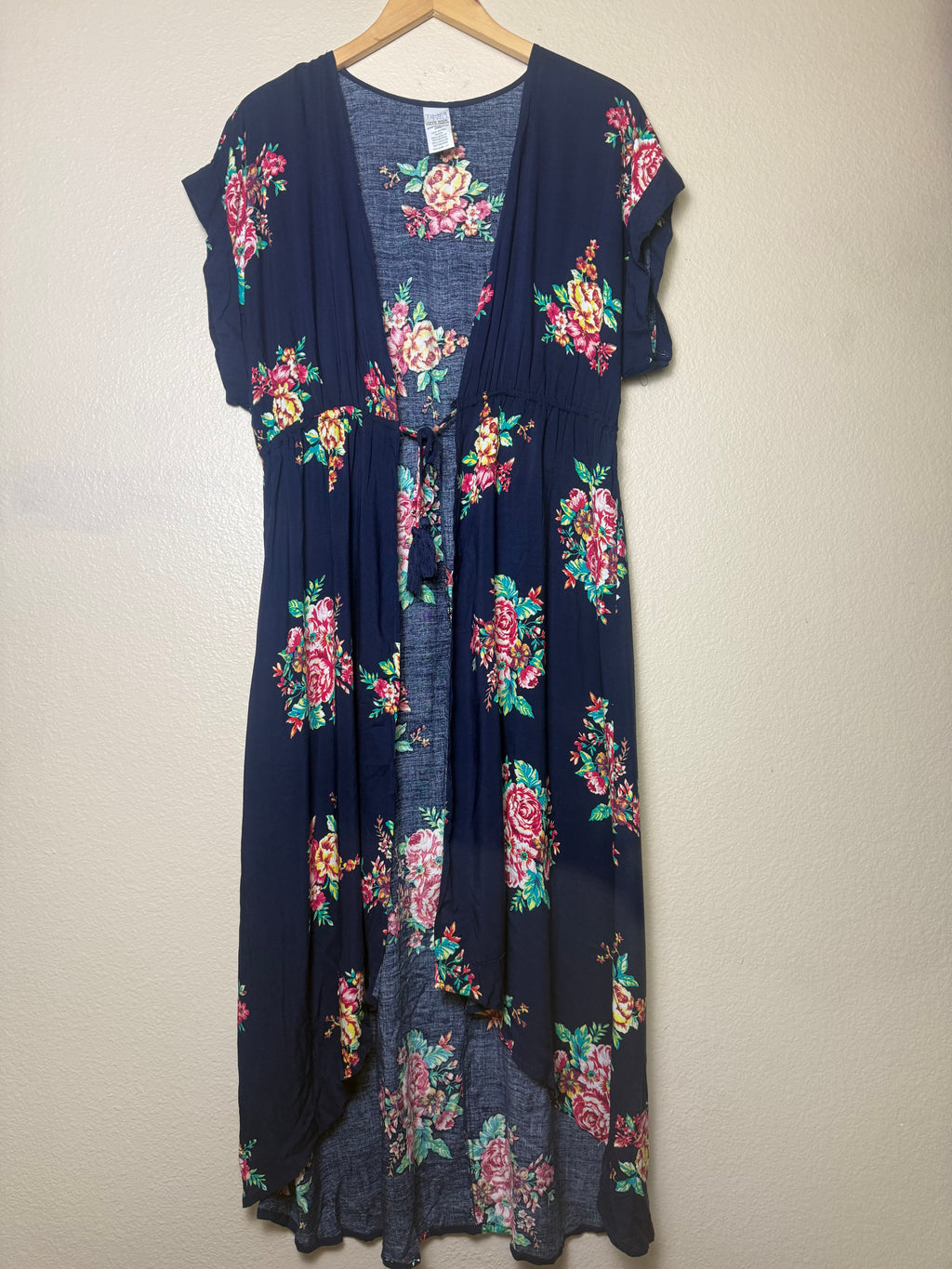 Time and Tru 100% Rayon One Size Navy Blue Floral Tie Front Long Short Sleeve Cardigan