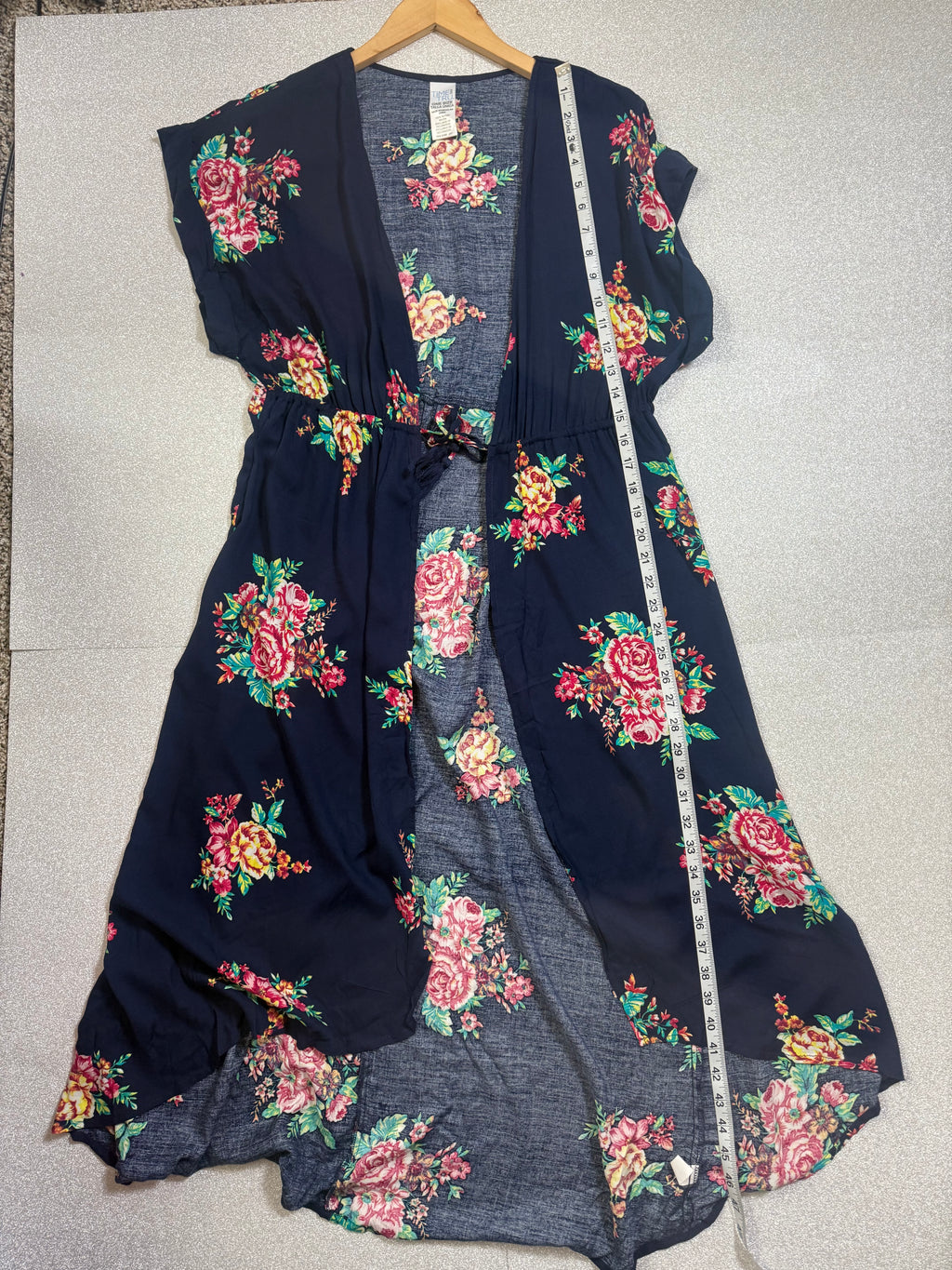 Time and Tru 100% Rayon One Size Navy Blue Floral Tie Front Long Short Sleeve Cardigan