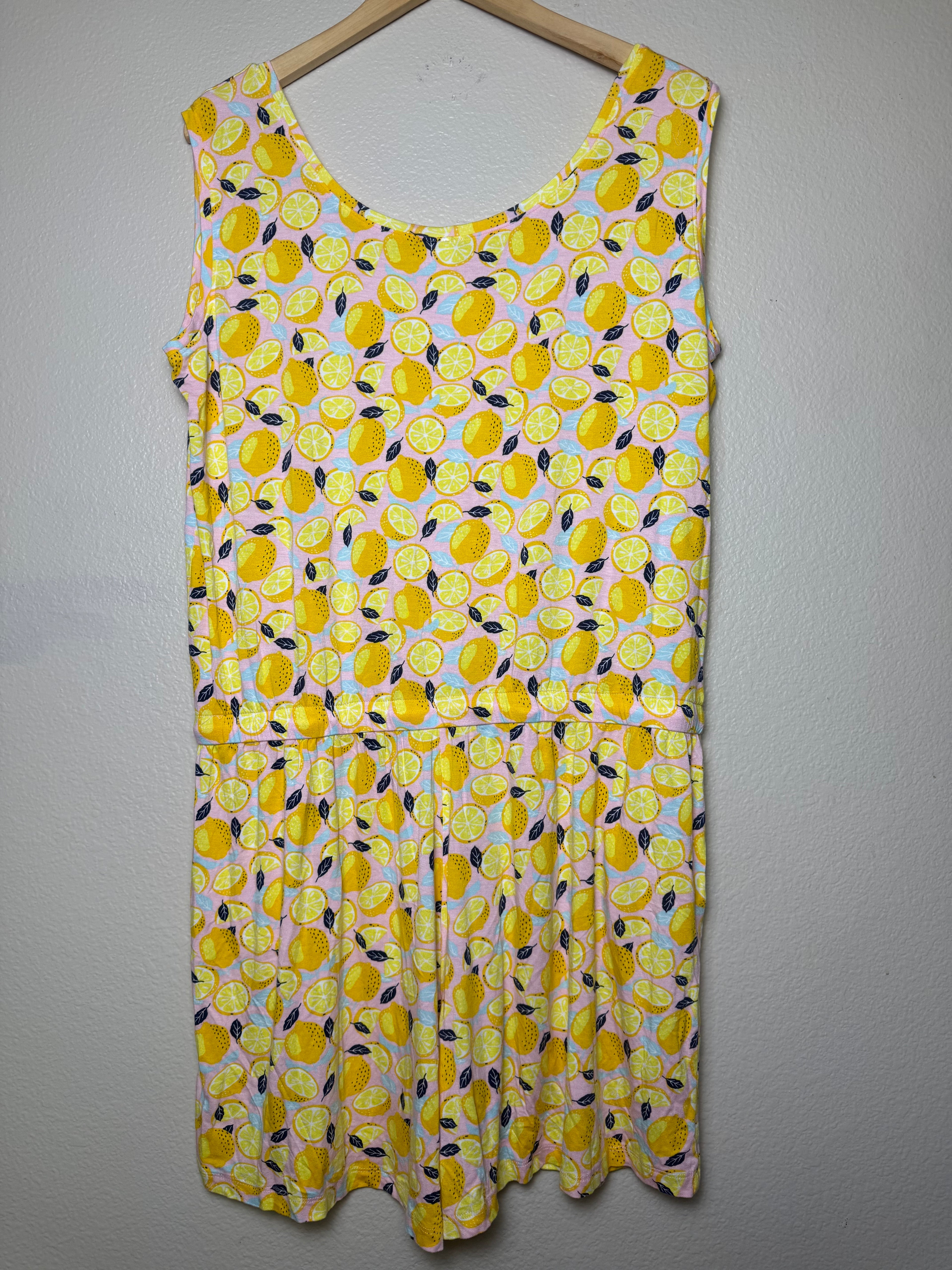 Alex's Lemonade Stand 95% Rayon 5% Spandex XL Lemon Print Romper