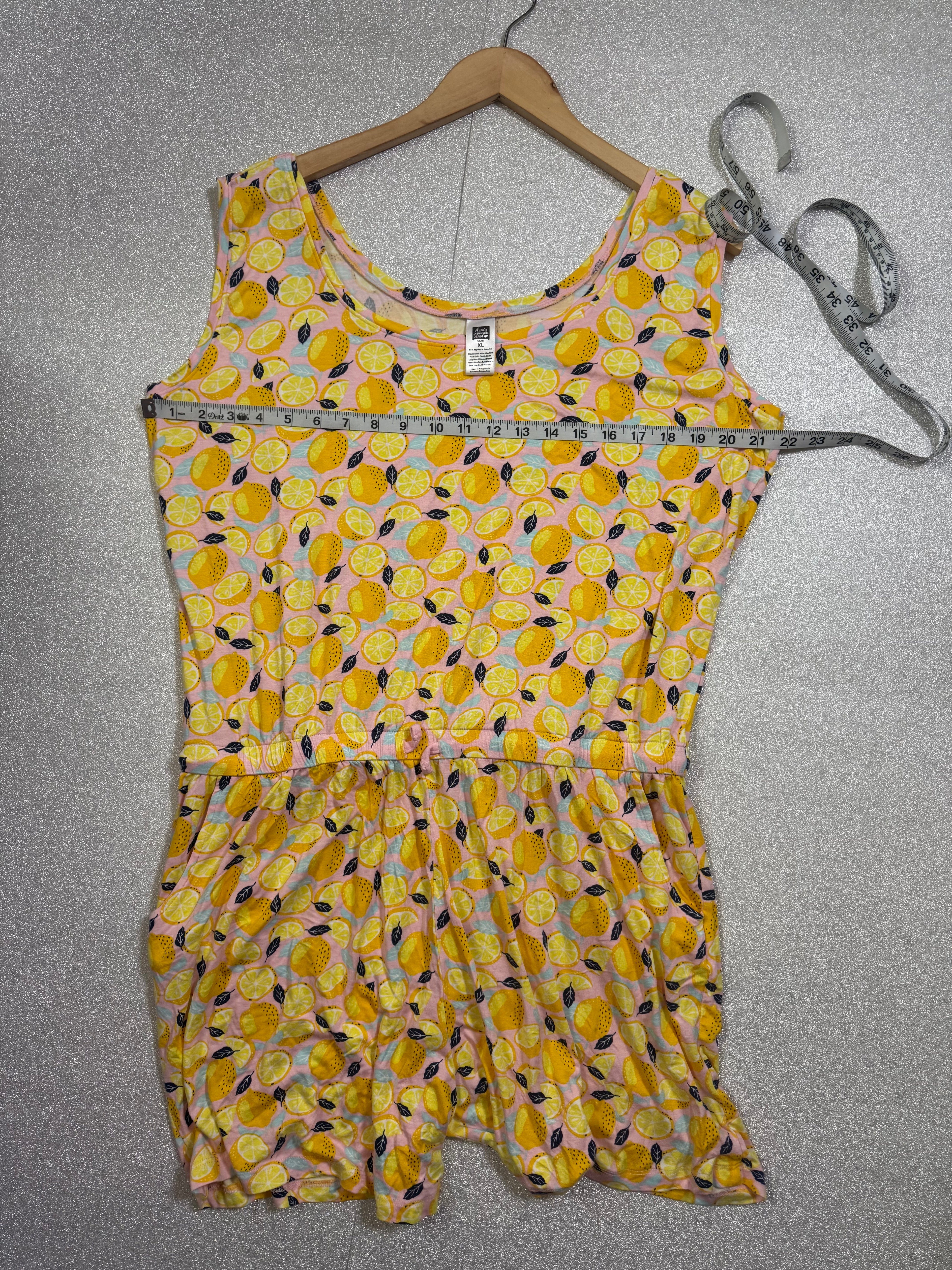 Alex's Lemonade Stand 95% Rayon 5% Spandex XL Lemon Print Romper