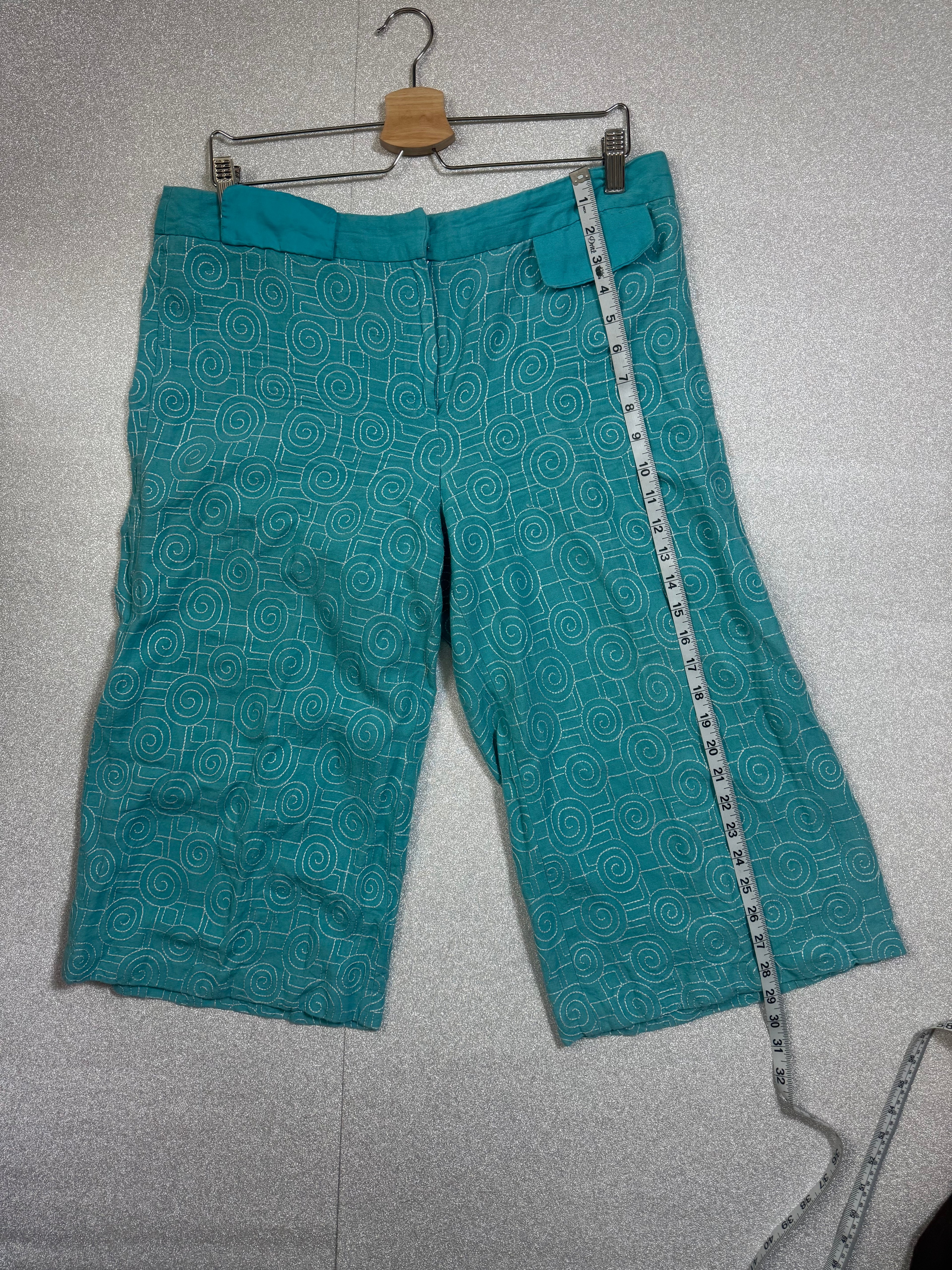 DT Collection 55% Linen 45% Rayon Size 10 Teal with Spiral Embroidery Capri Pants