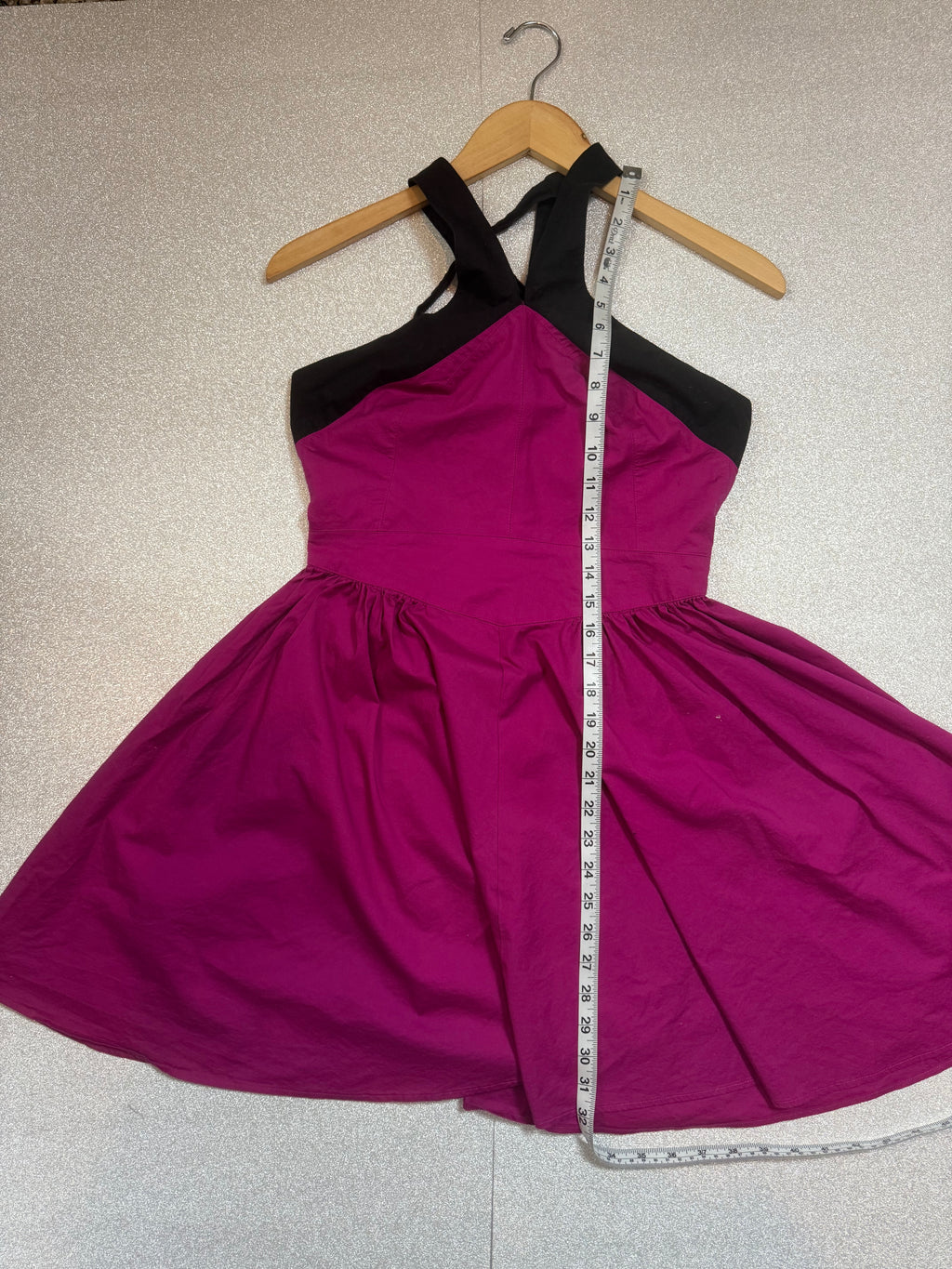 Moda International 96% Cotton 4% Elastane SIze 6 Magenta and Black Halter Top Mini Dress