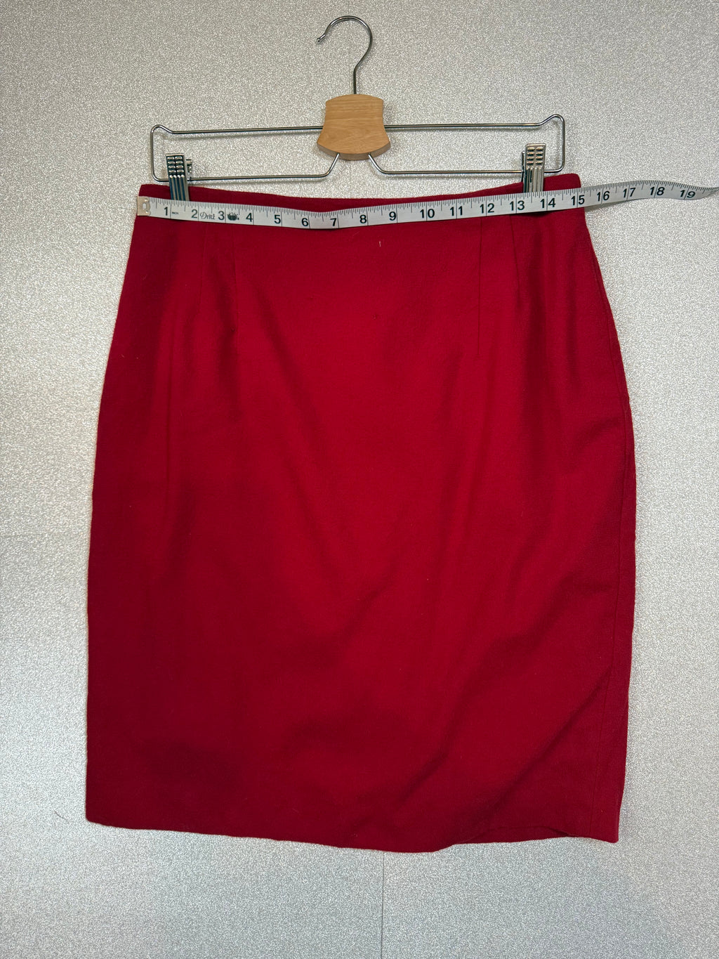 Jones New York 100% Wool Size 14 Red Pencil Skirt