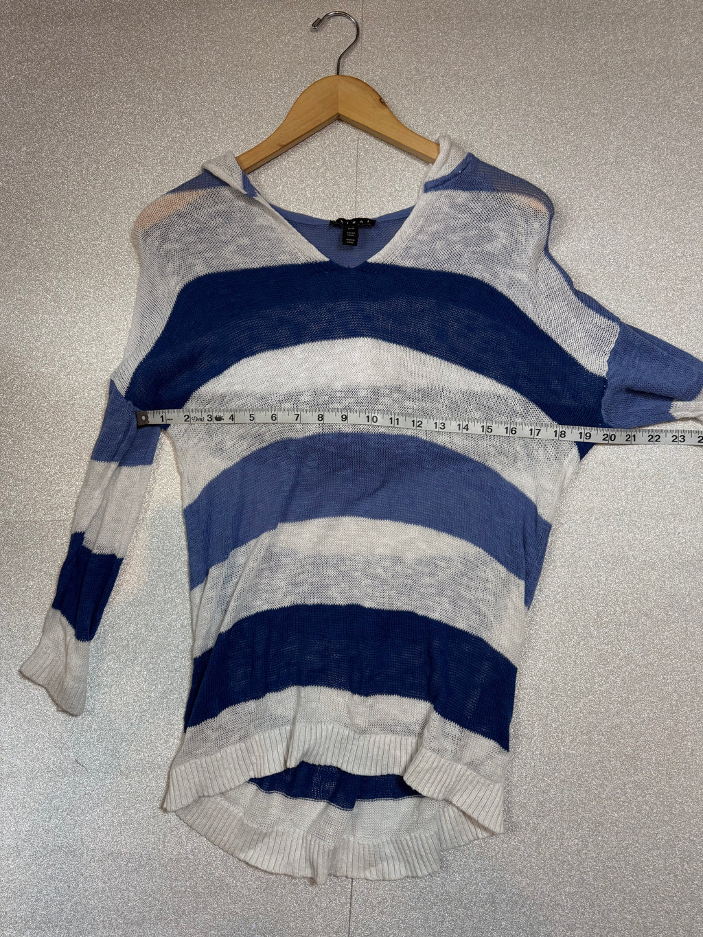 Tribal 75% Cotton 25% Linen M Blue and White Striped 3/4 Sleeve Shirt
